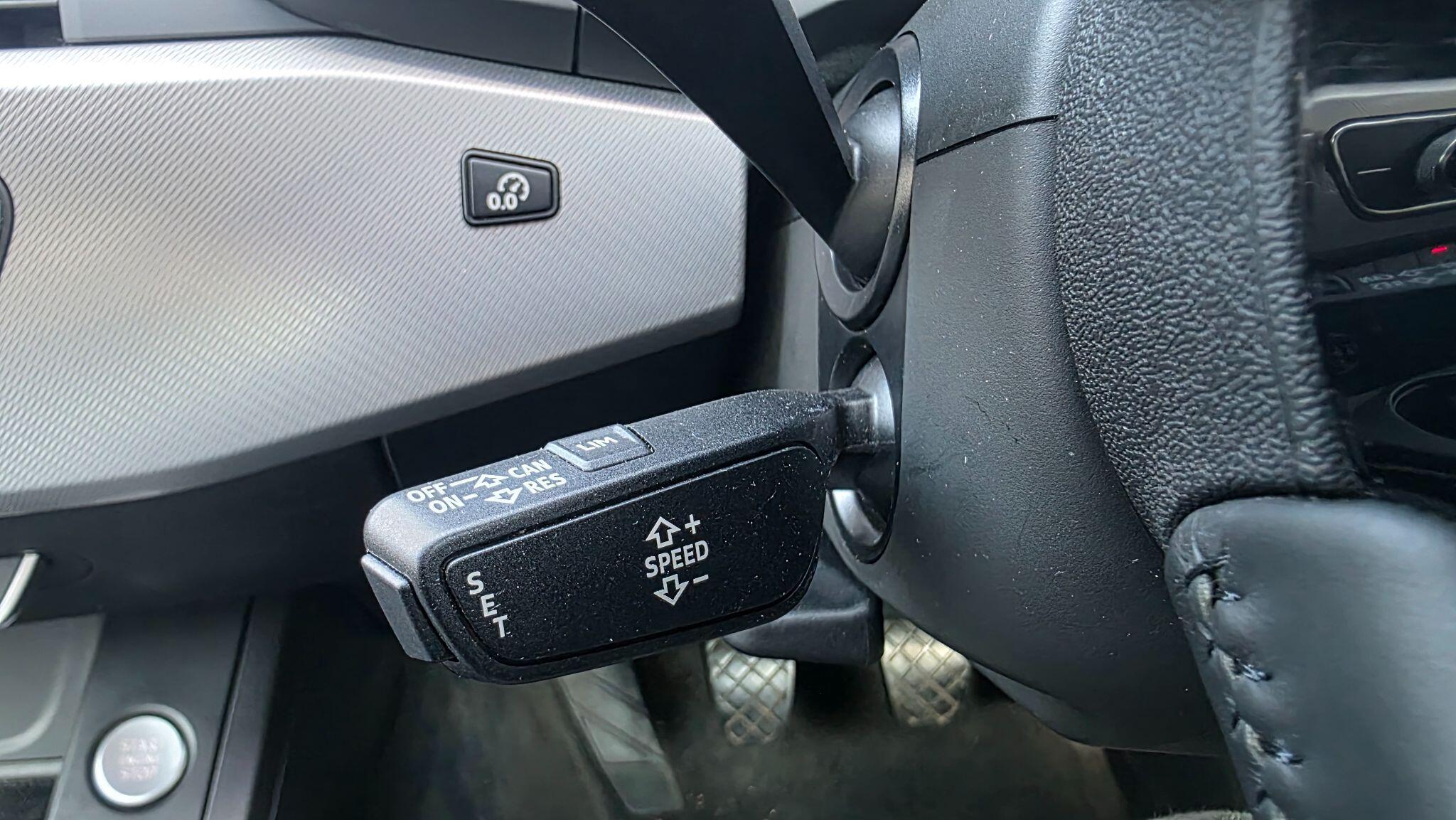 Audi A4 - Image 32