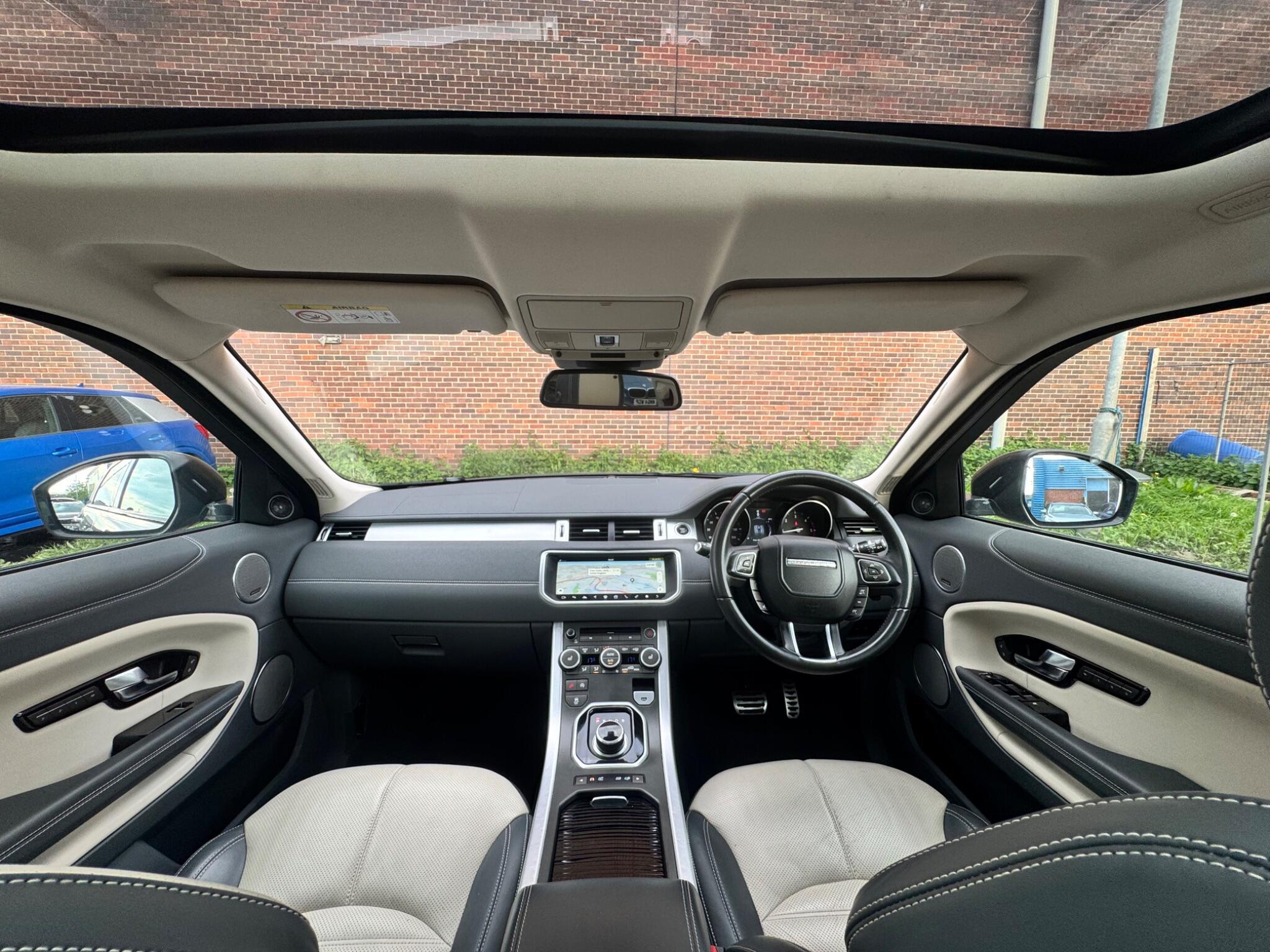 Land Rover Range Rover Evoque - Image 3