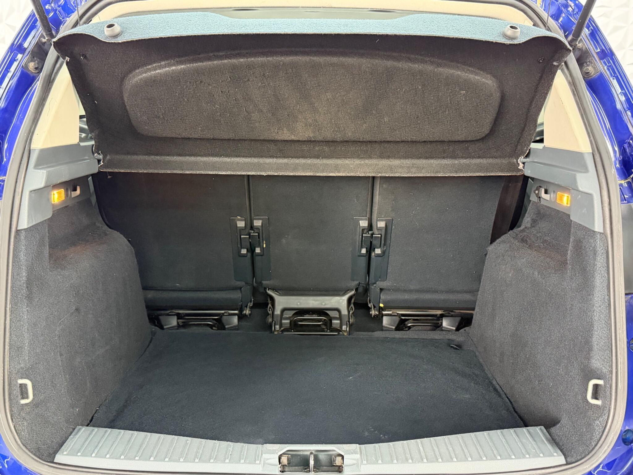 Ford C-MAX - Image 6