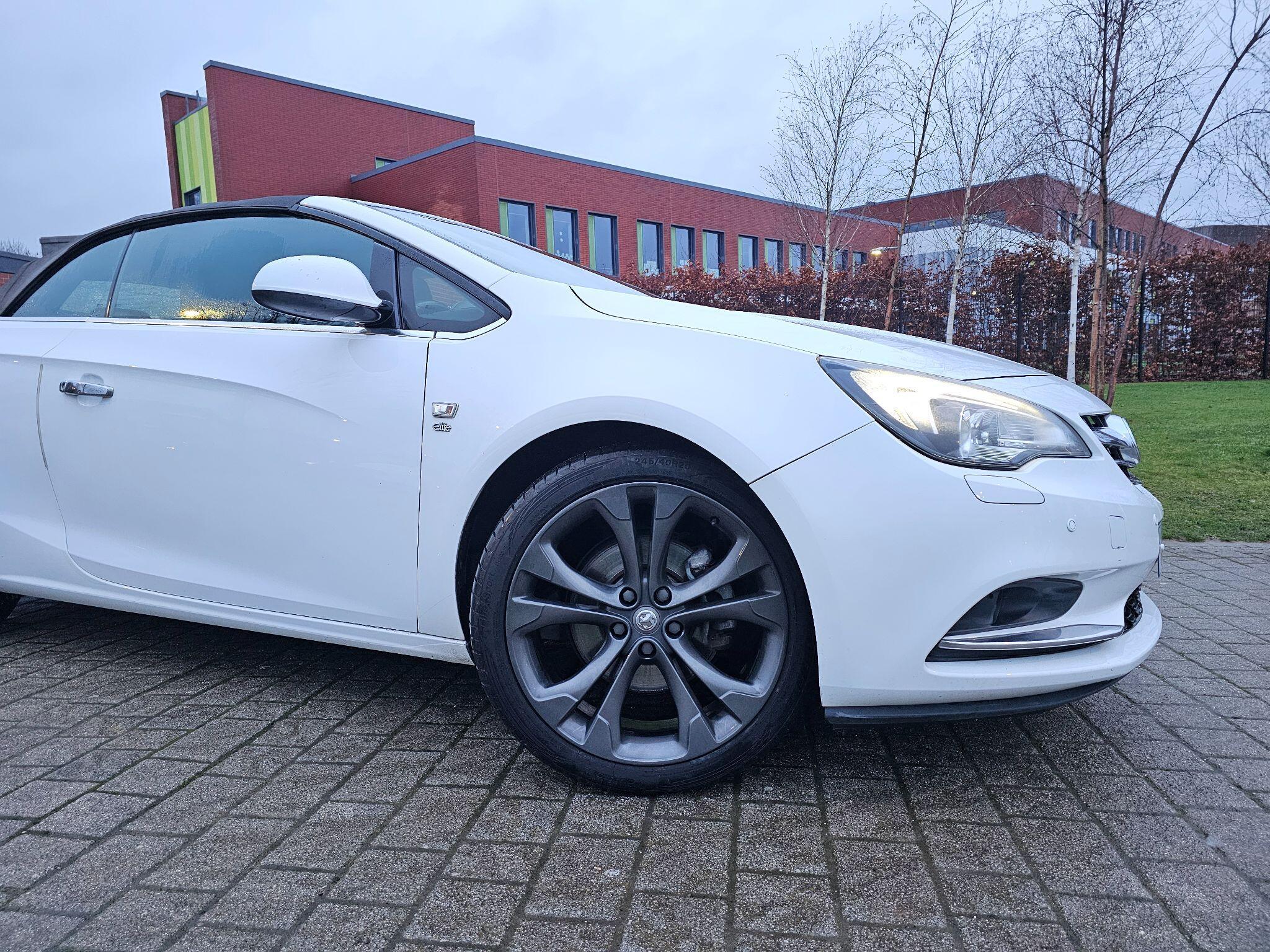 Vauxhall Cascada - Image 8