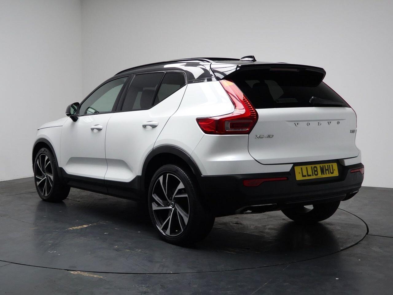 Volvo XC40 - Image 14