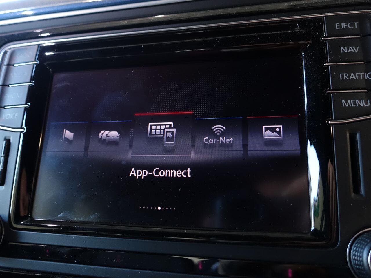 Volkswagen Beetle - Image 34