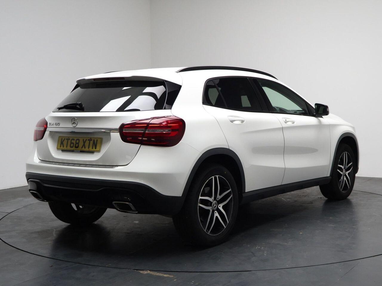 Mercedes-benz GLA - Image 13