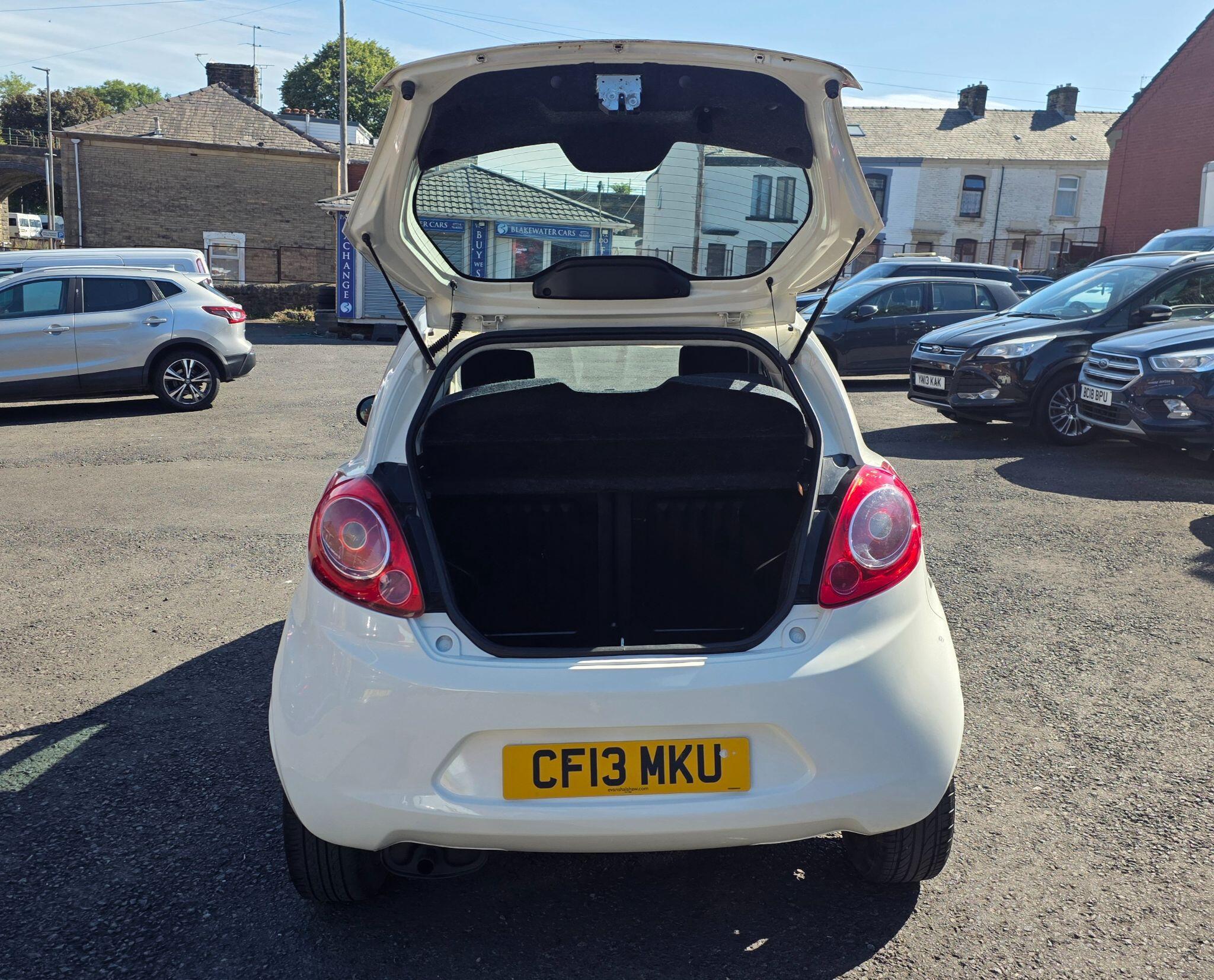 Ford KA - Image 18