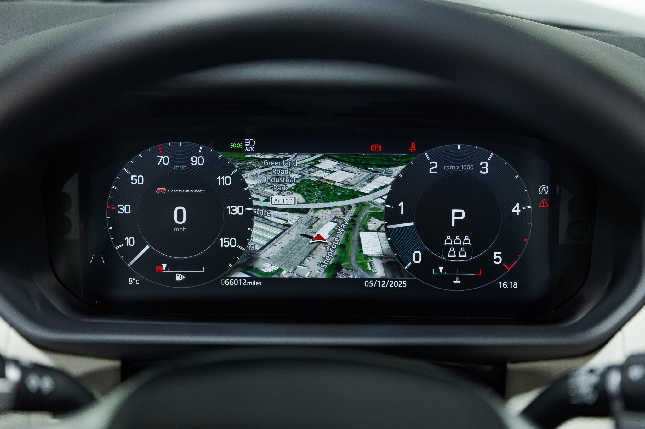 Land Rover Discovery - Image 32