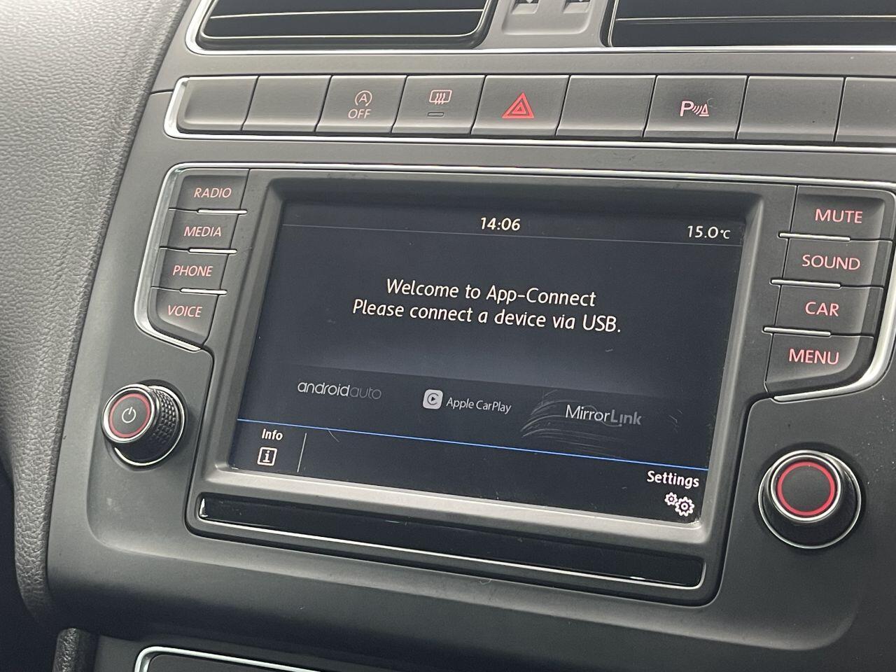 Volkswagen Polo - Image 7