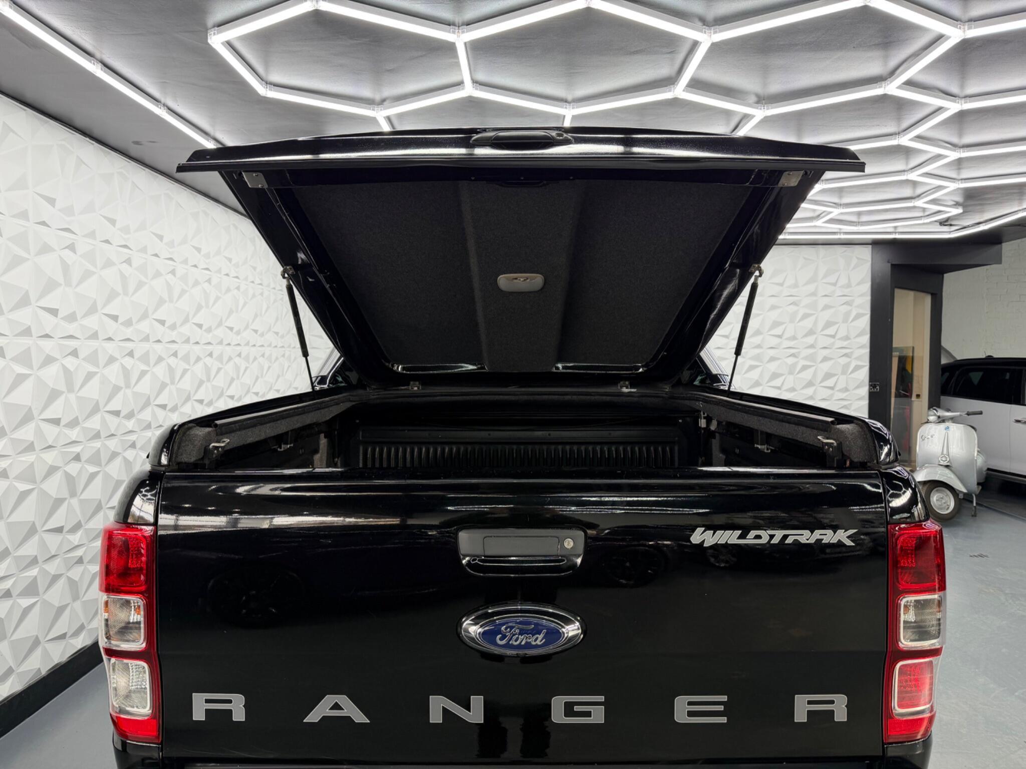 Ford Ranger - Image 14