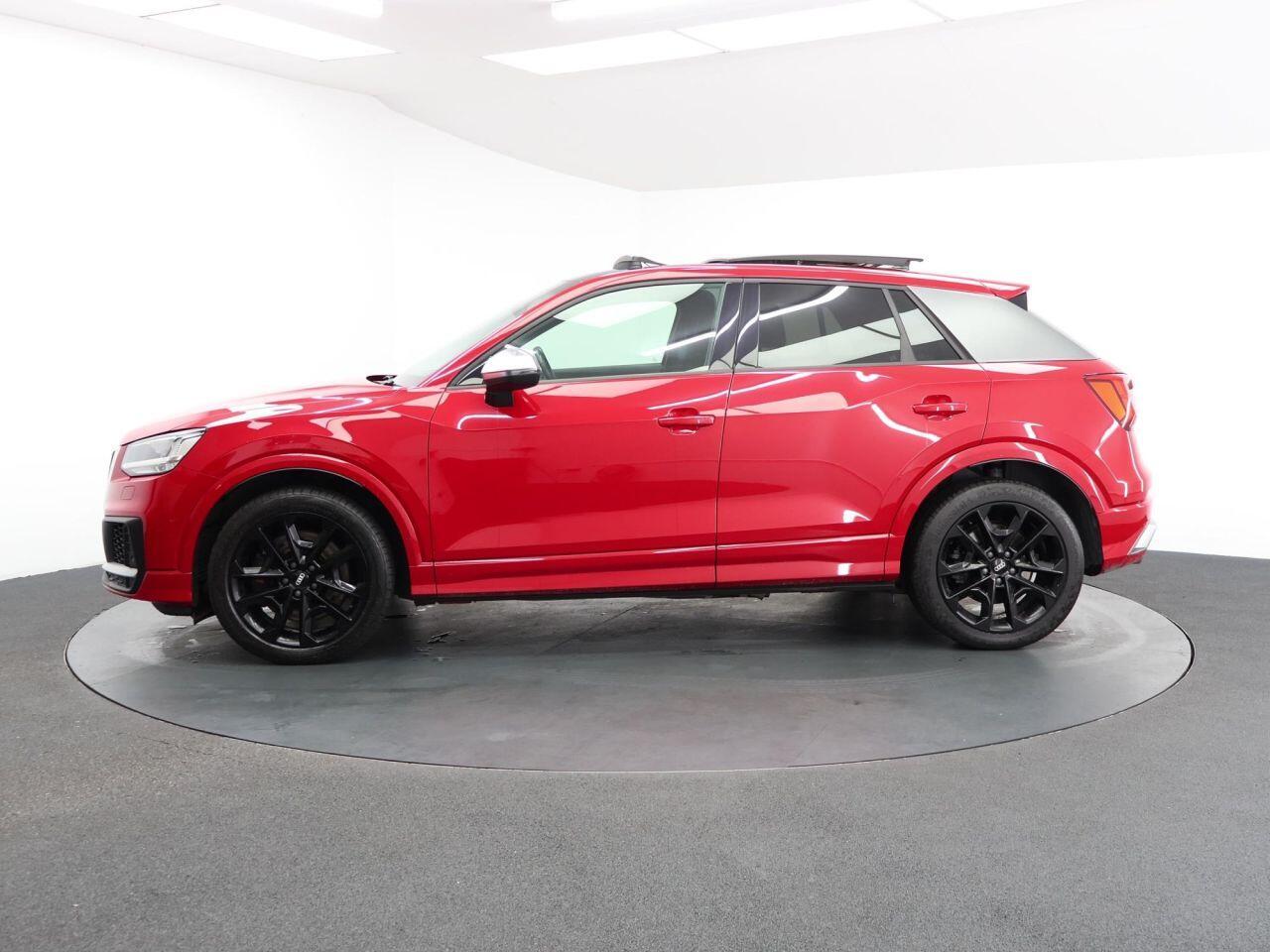 Audi SQ2 - Image 5