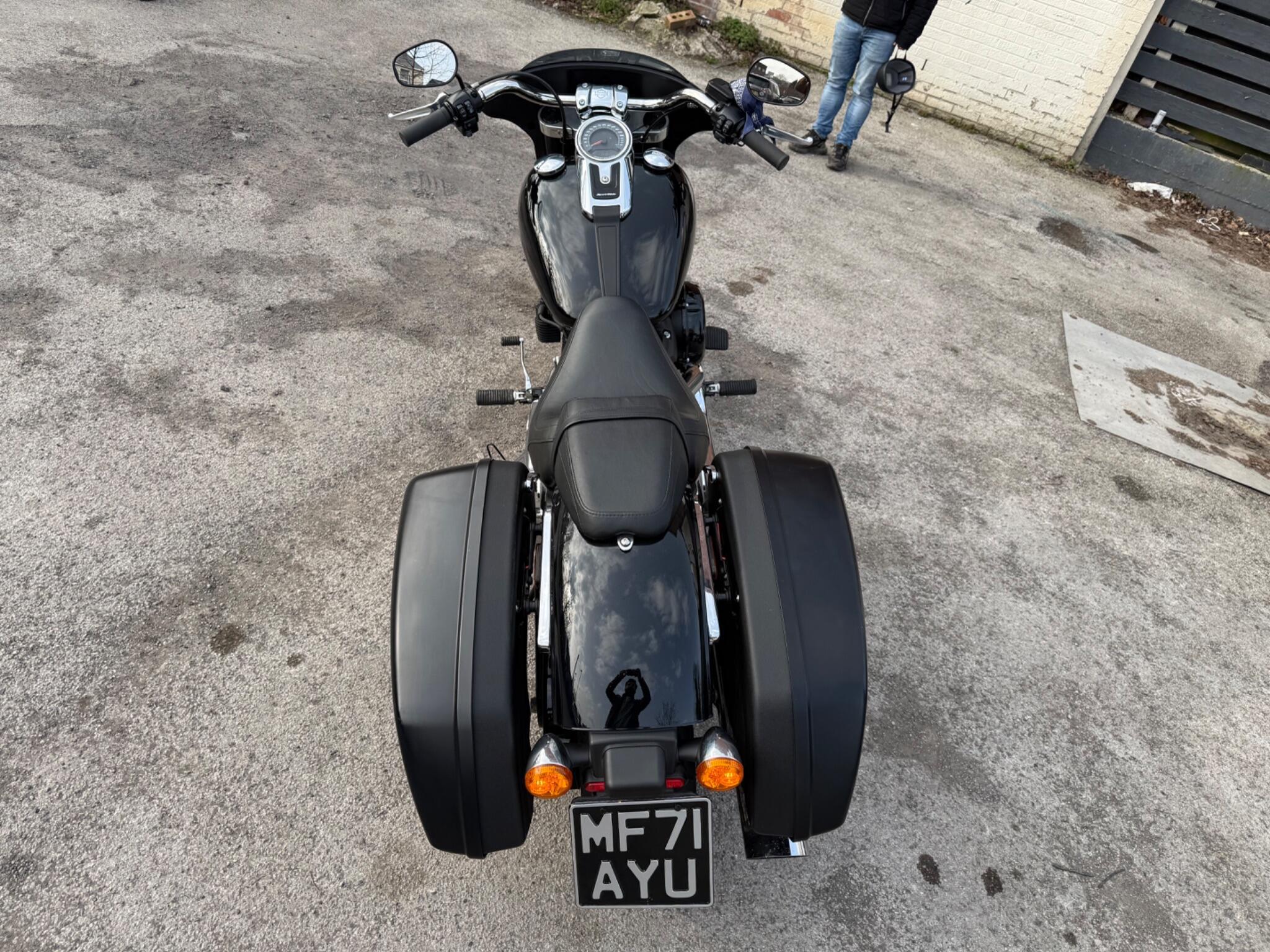 Harley-Davidson Softail - Image 9