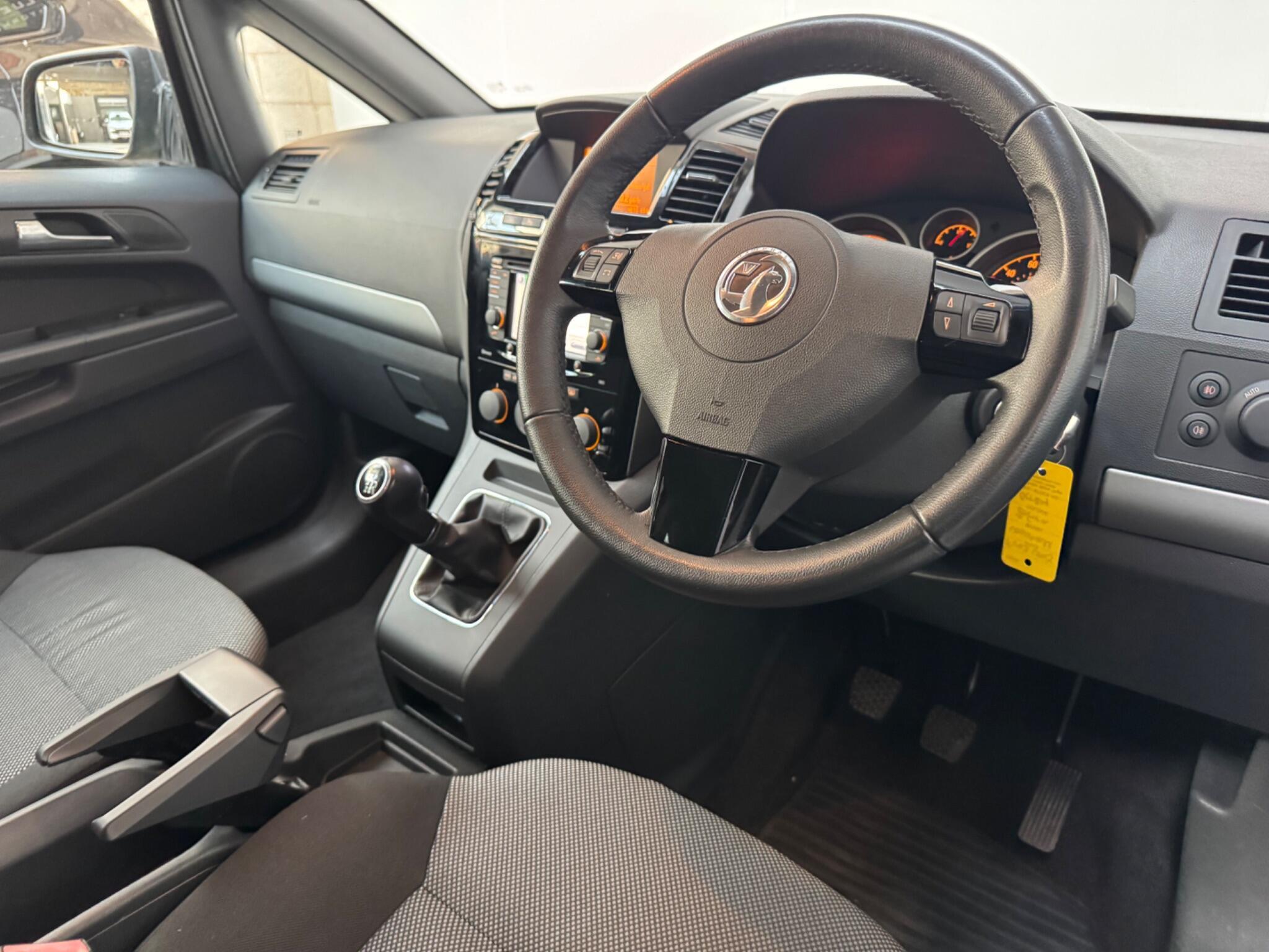 Vauxhall Zafira - Image 4