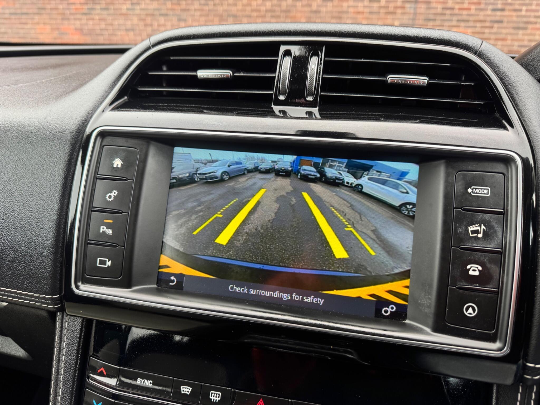 Jaguar F-Pace - Image 42