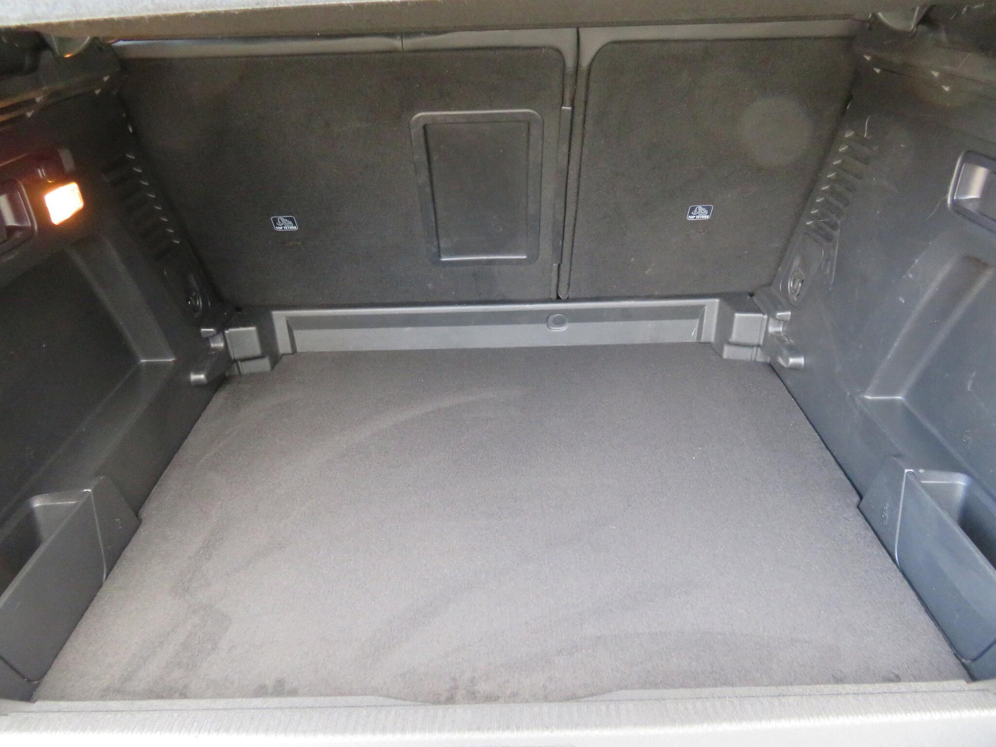 Peugeot 3008 - Image 9