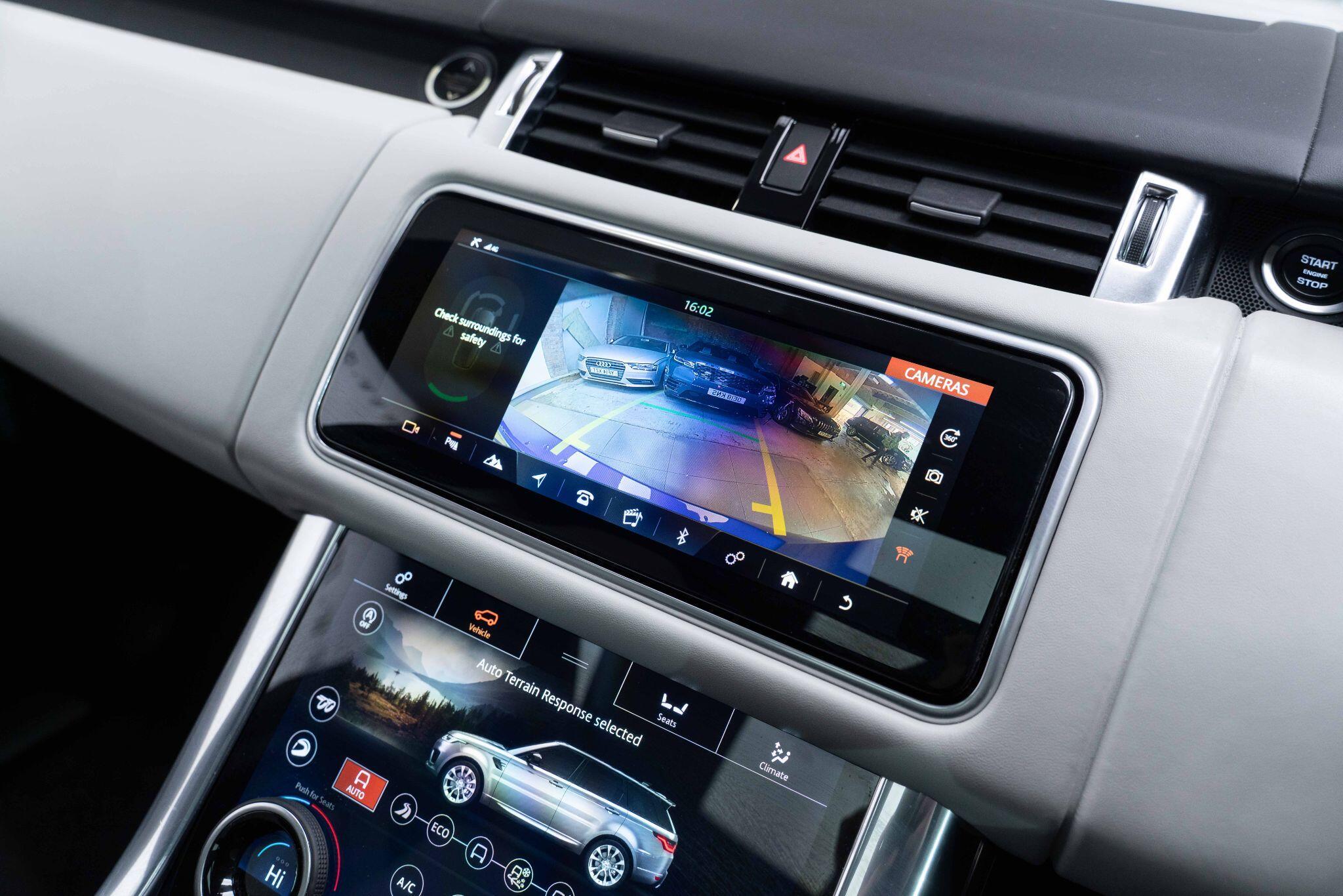 Land Rover RANGE ROVER SPORT - Image 32