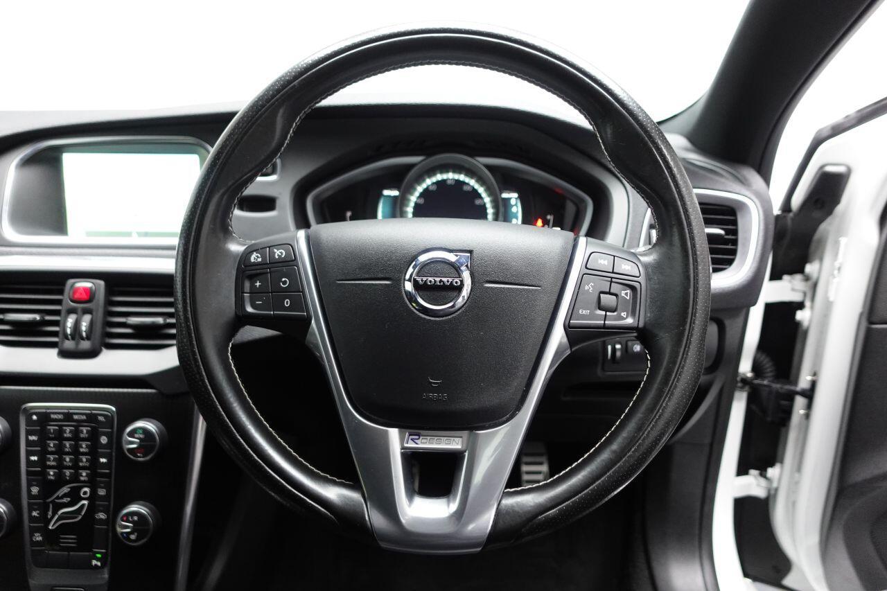 Volvo V40 - Image 27
