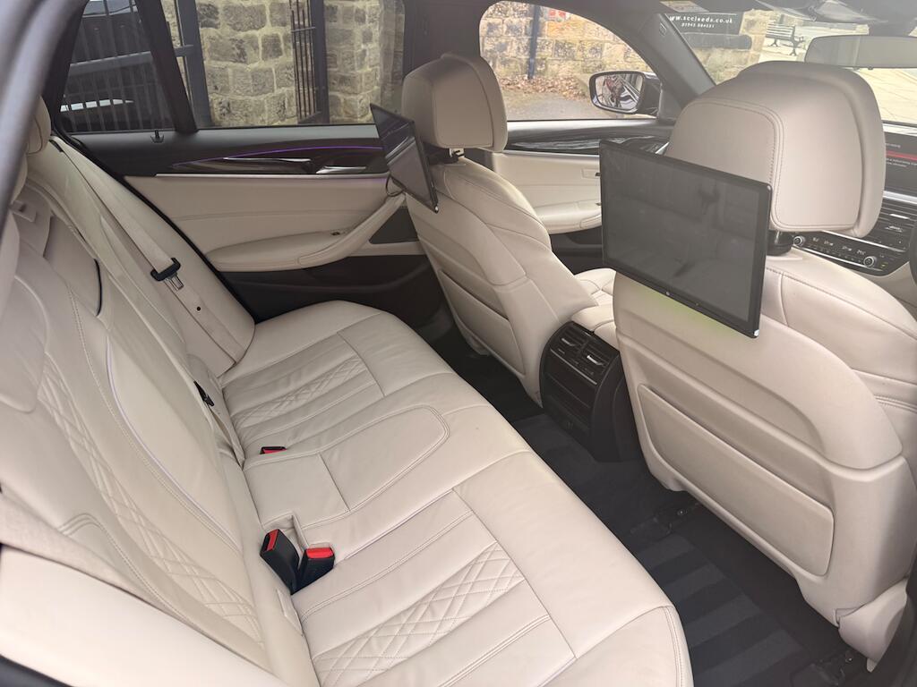 BMW 5 Series - Image 59