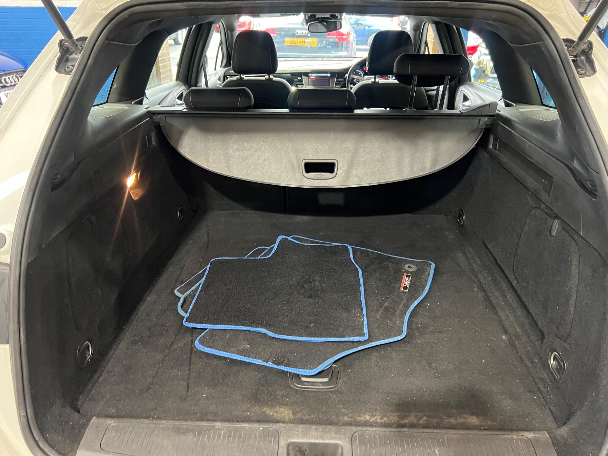 Vauxhall Astra - Image 26