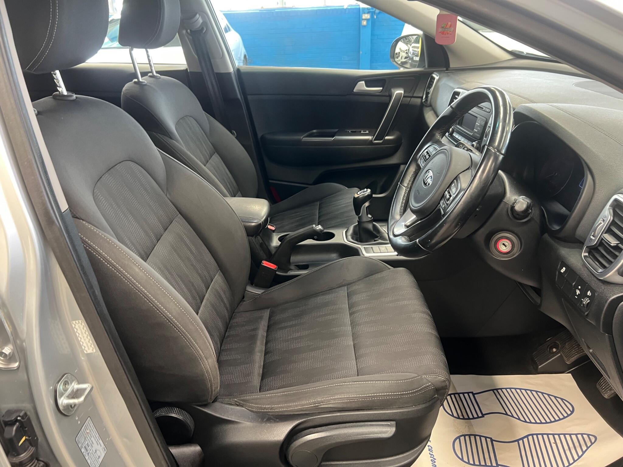 Kia Sportage - Image 11