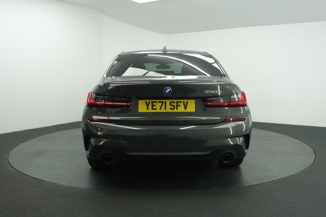 BMW 3 Series - Image 5