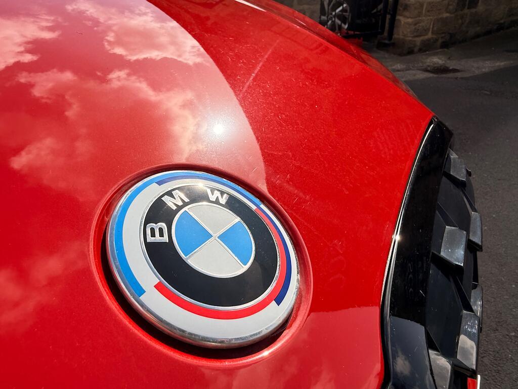 BMW 3 Series - Image 22