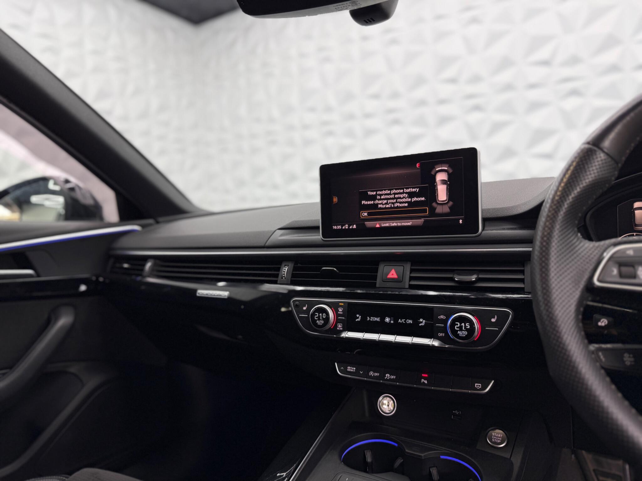 Audi A4 Avant - Image 32
