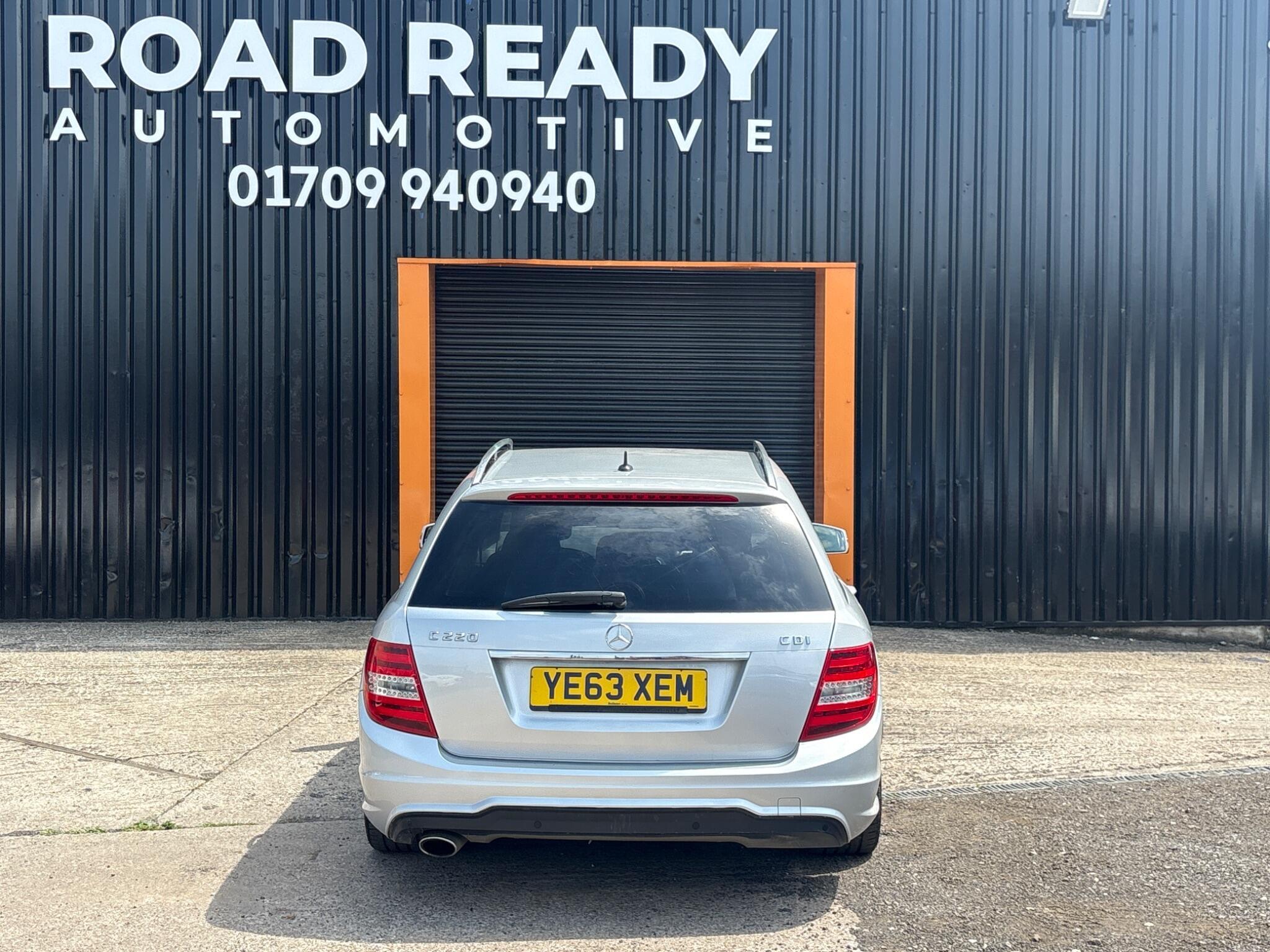 Mercedes C Class - Image 5