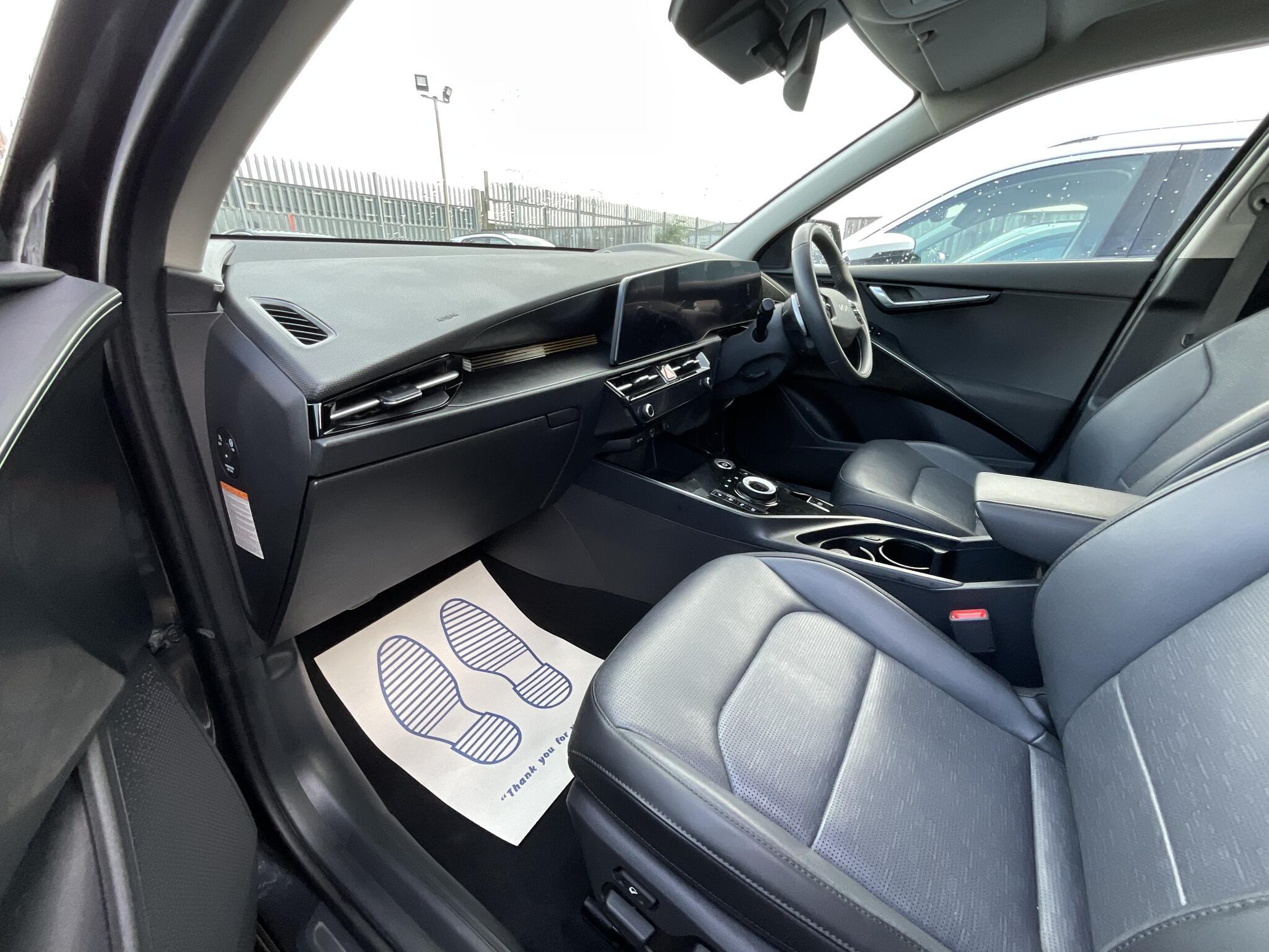 Kia Niro - Image 11