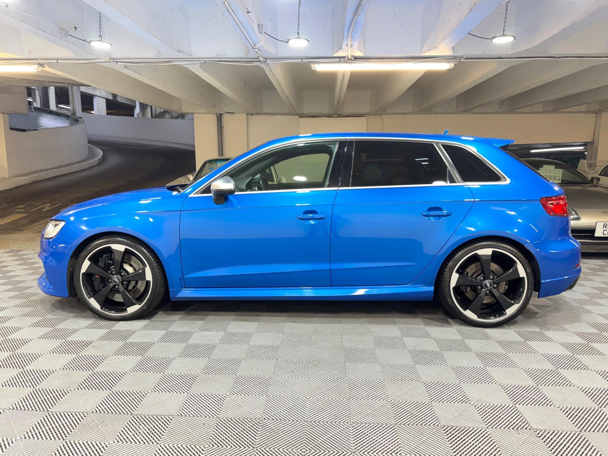 Audi RS3 - Image 2