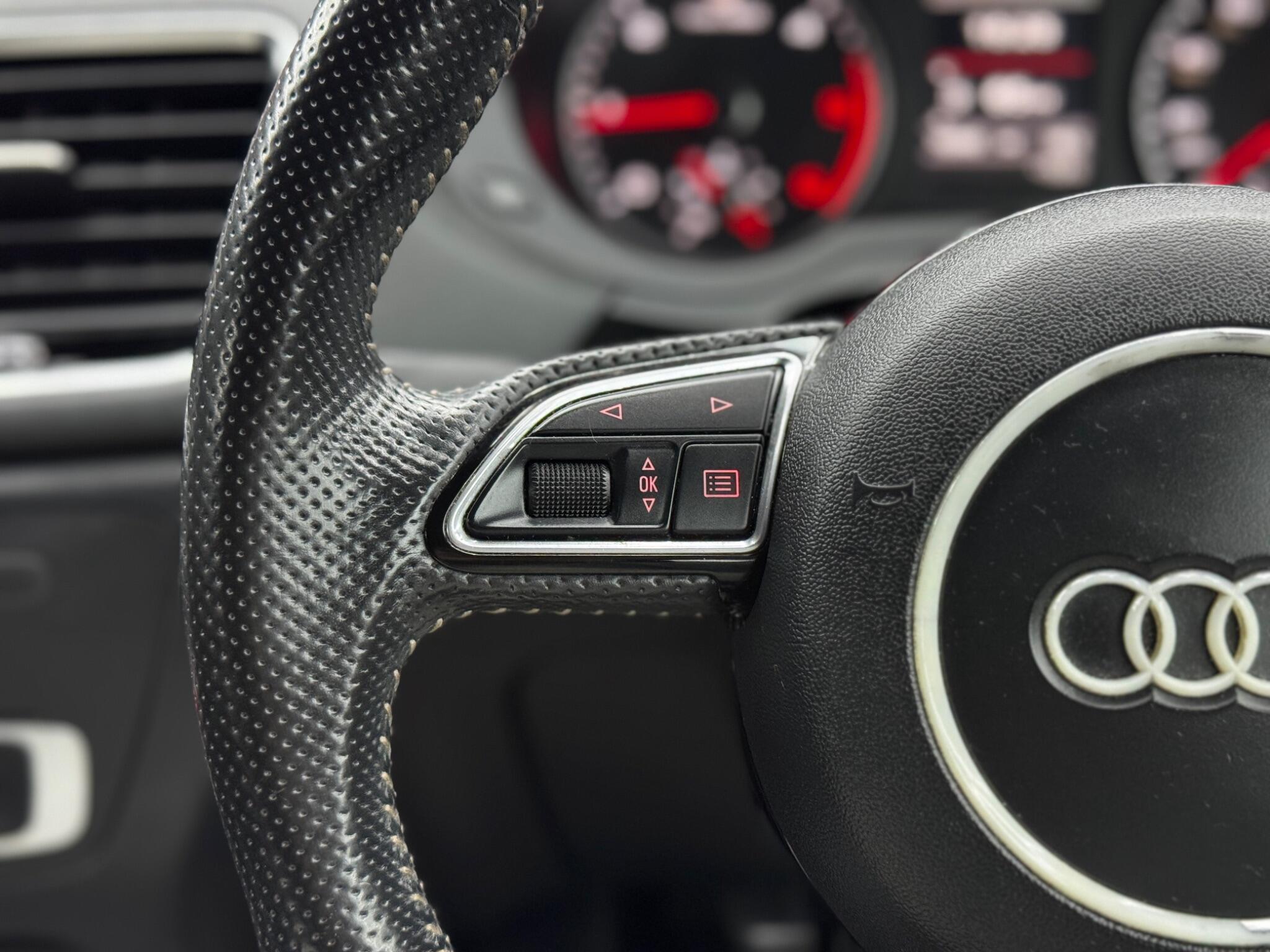Audi Q3 - Image 20
