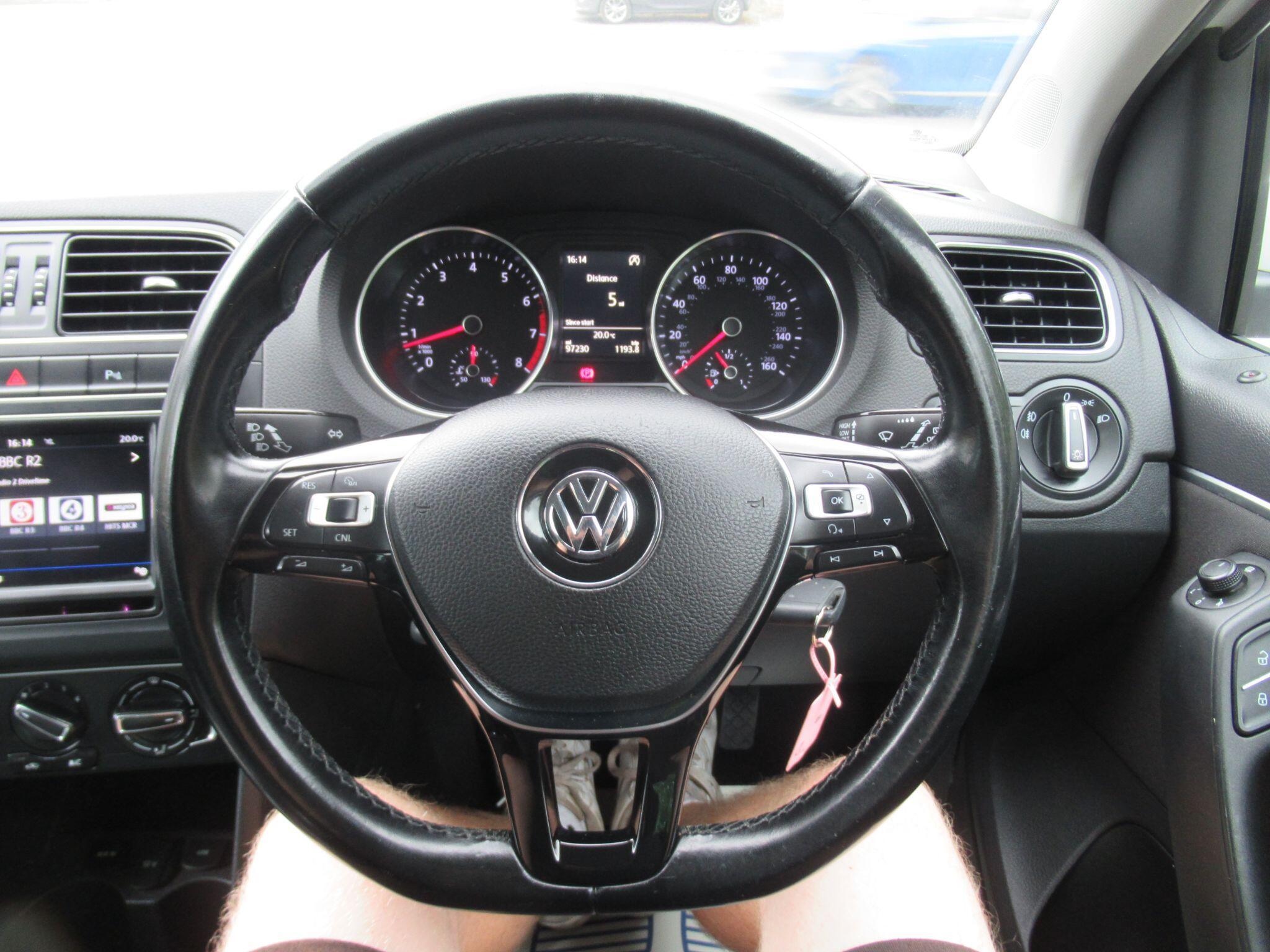 Volkswagen Polo - Image 20