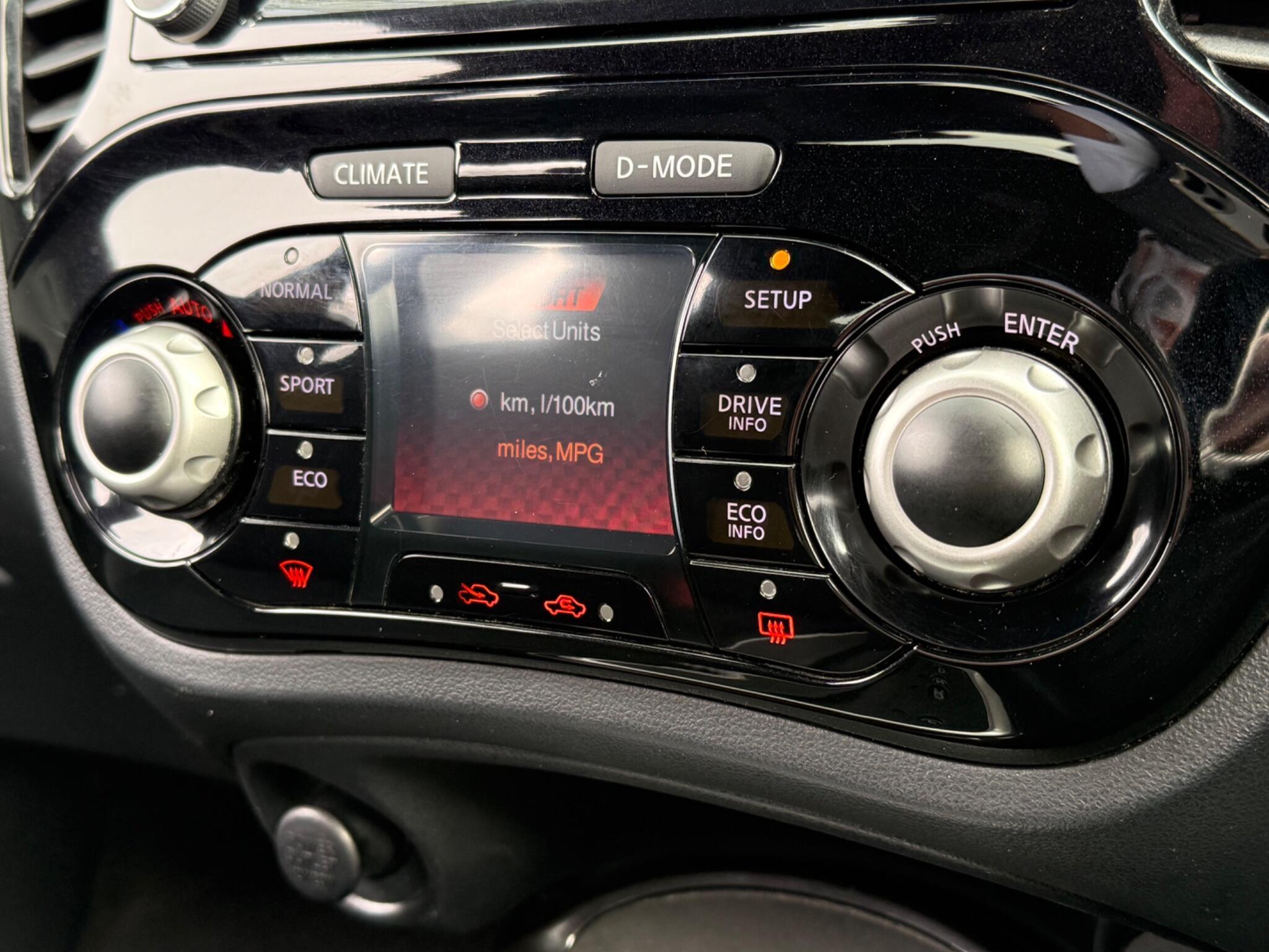 Nissan Juke - Image 32