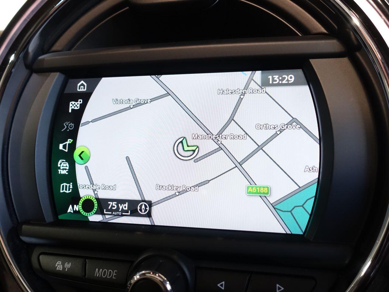MINI Hatch - Image 4