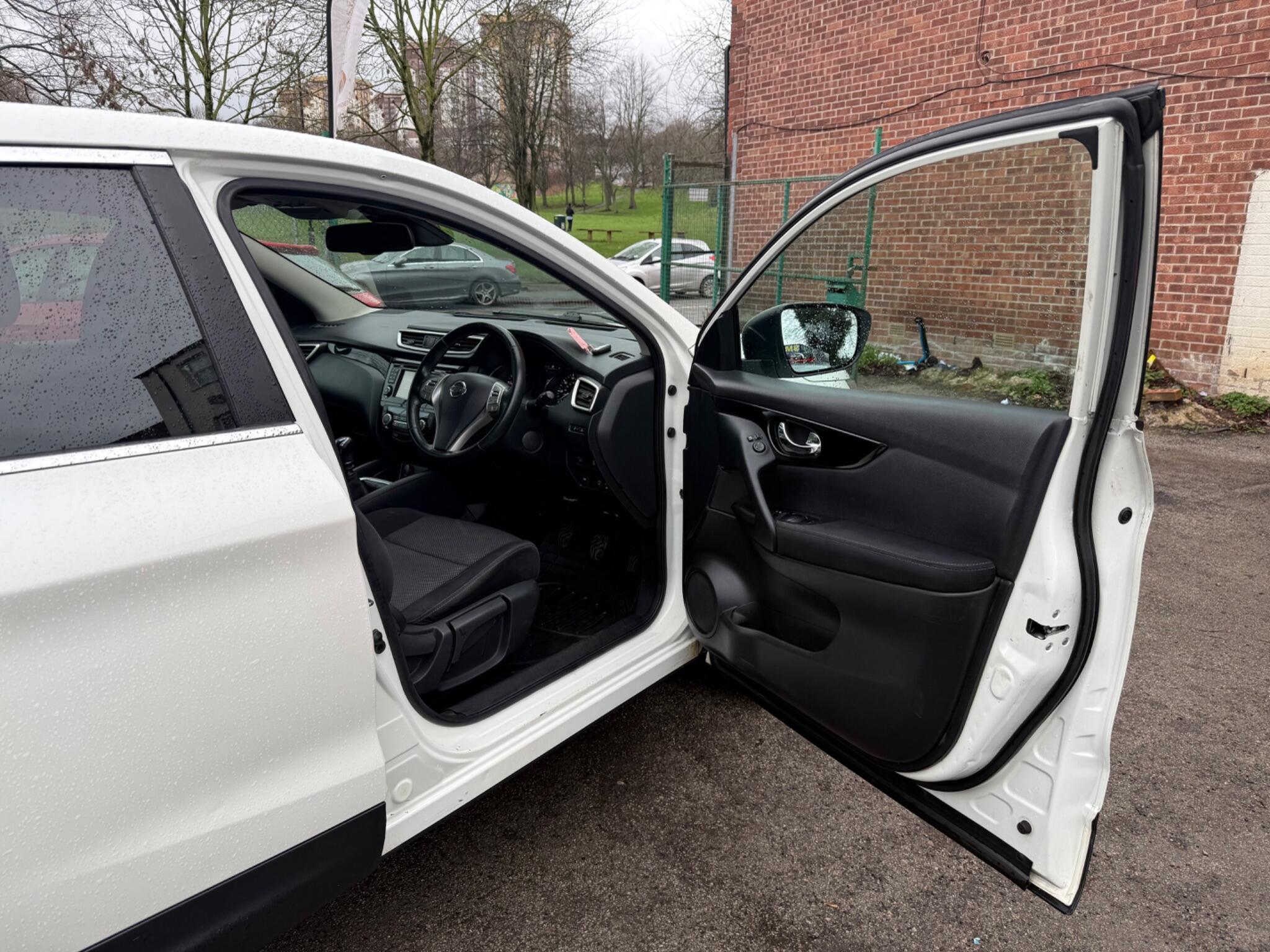 Nissan Qashqai - Image 21