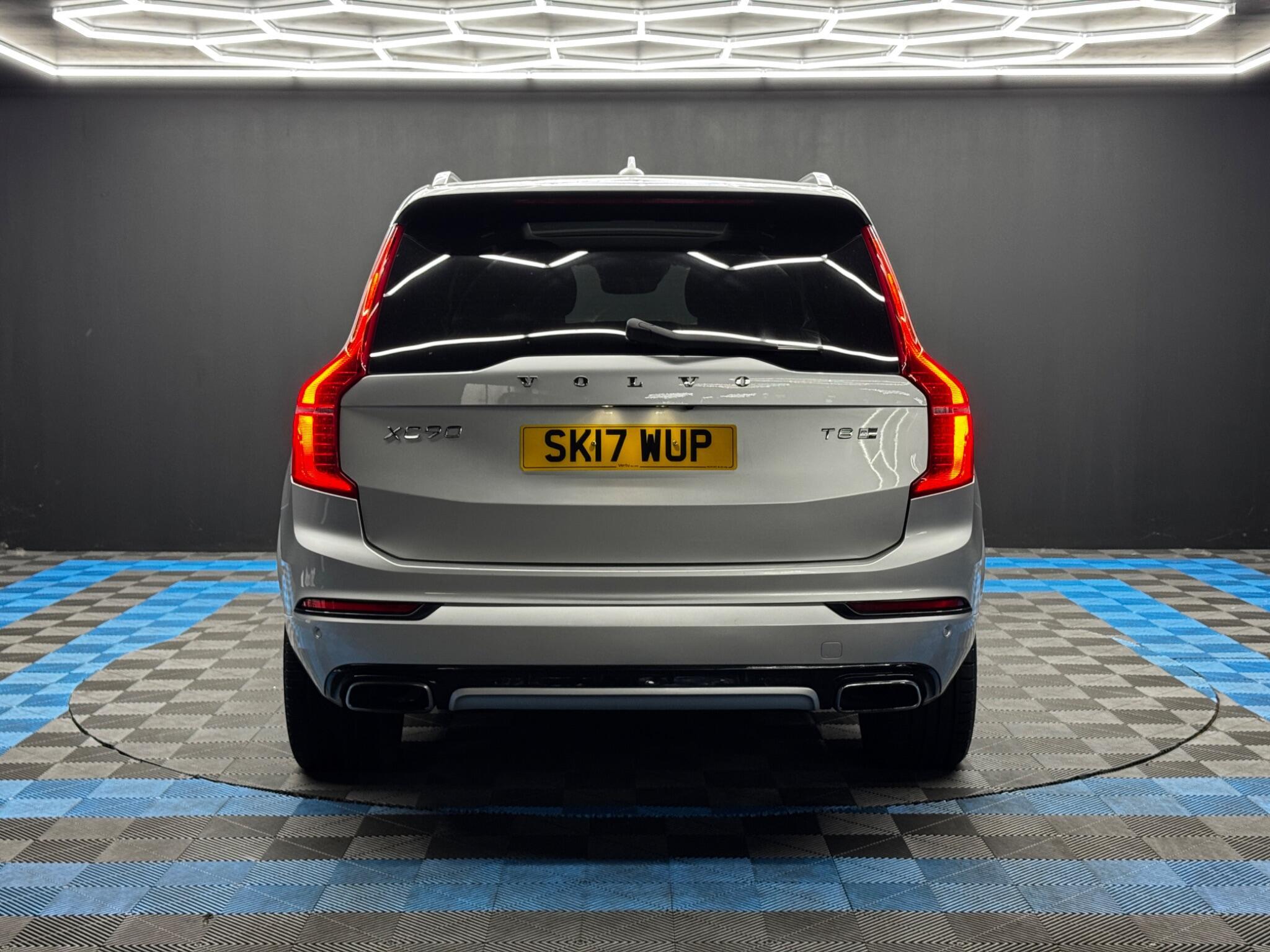 Volvo XC90 - Image 6