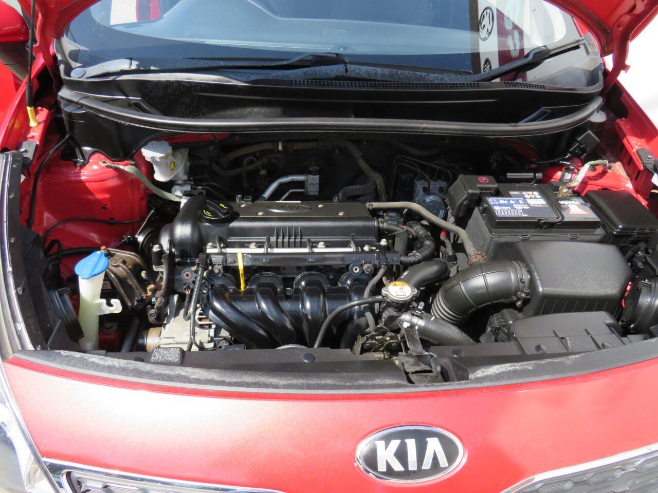 Kia Rio - Image 13