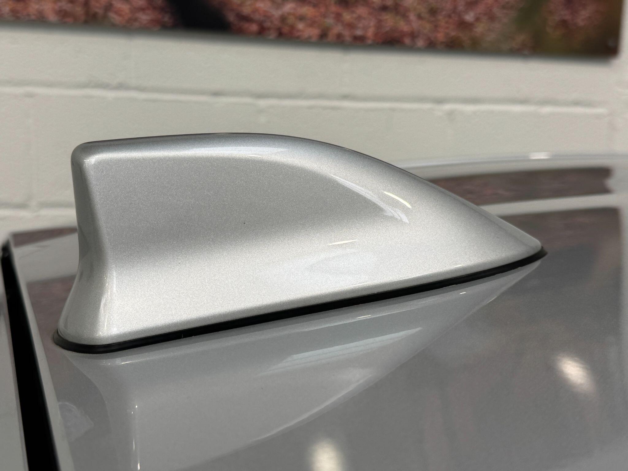 Toyota Yaris - Image 69