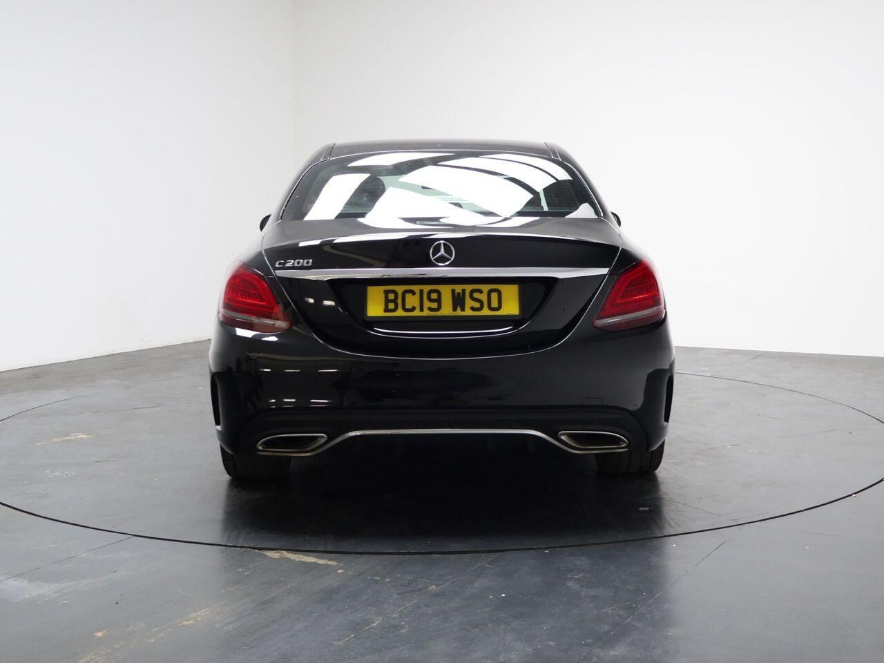 Mercedes-benz C-CLASS - Image 11