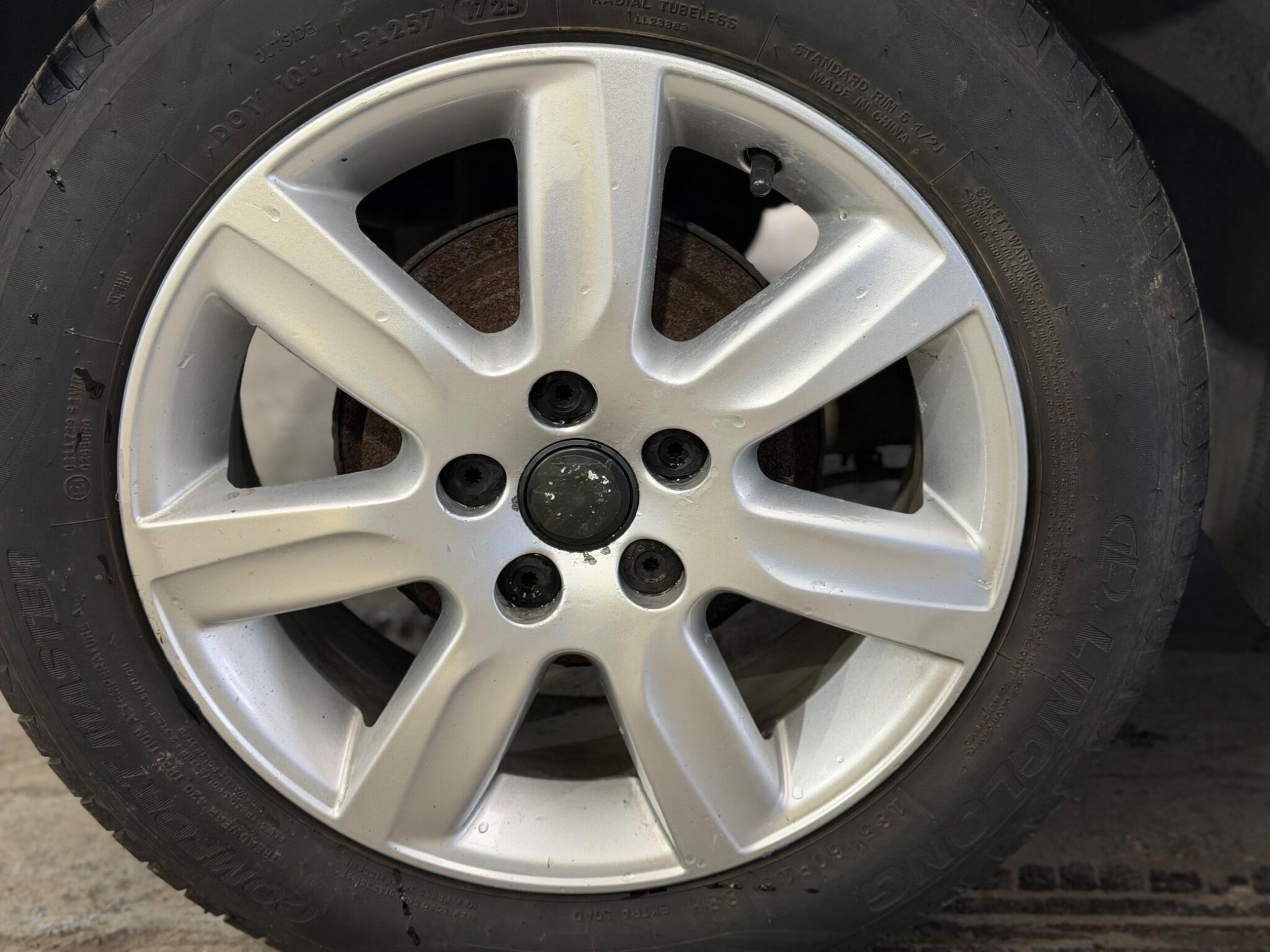 Volkswagen Polo - Image 16