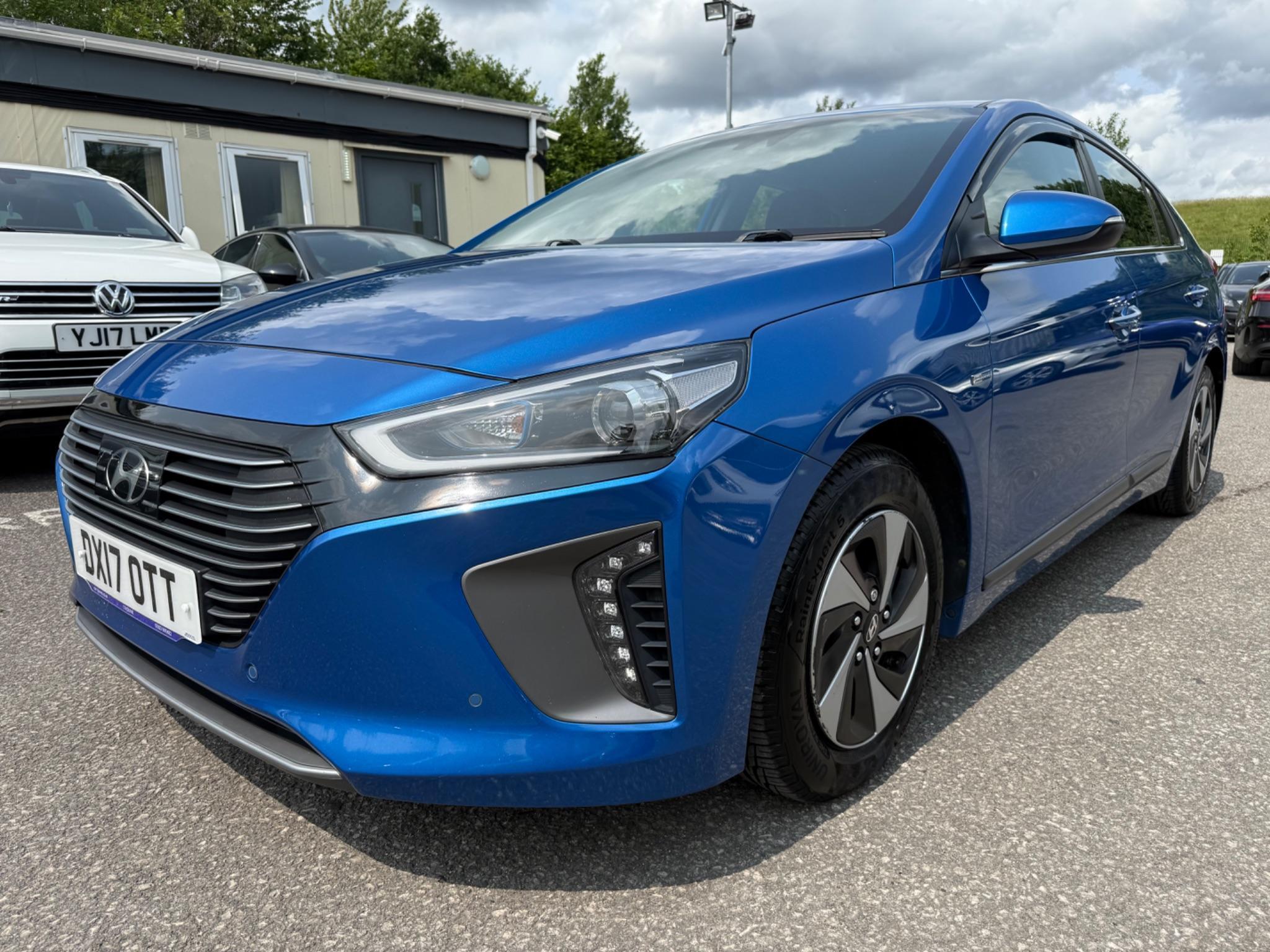 Hyundai Ioniq - Image 8