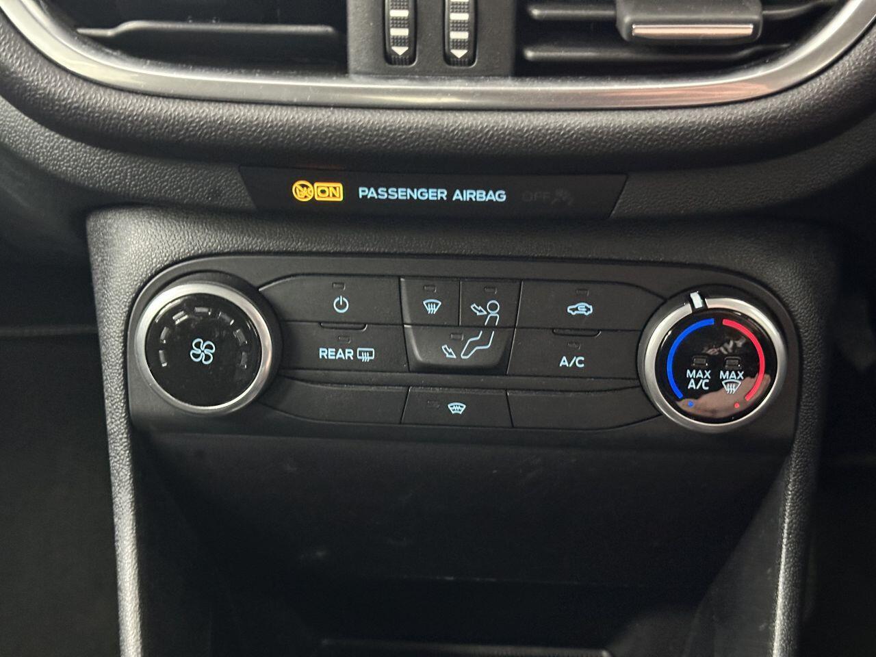 Ford Fiesta - Image 34