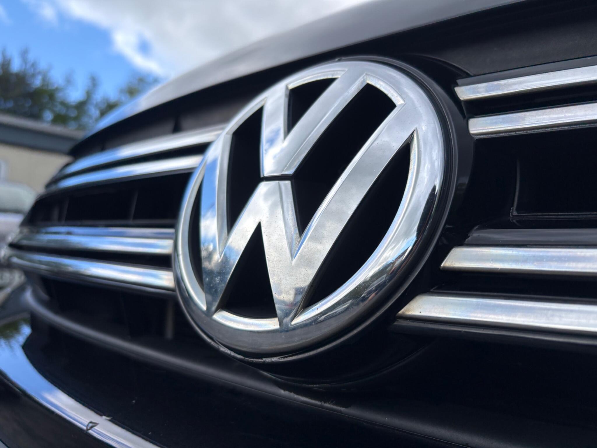 Volkswagen Tiguan - Image 5