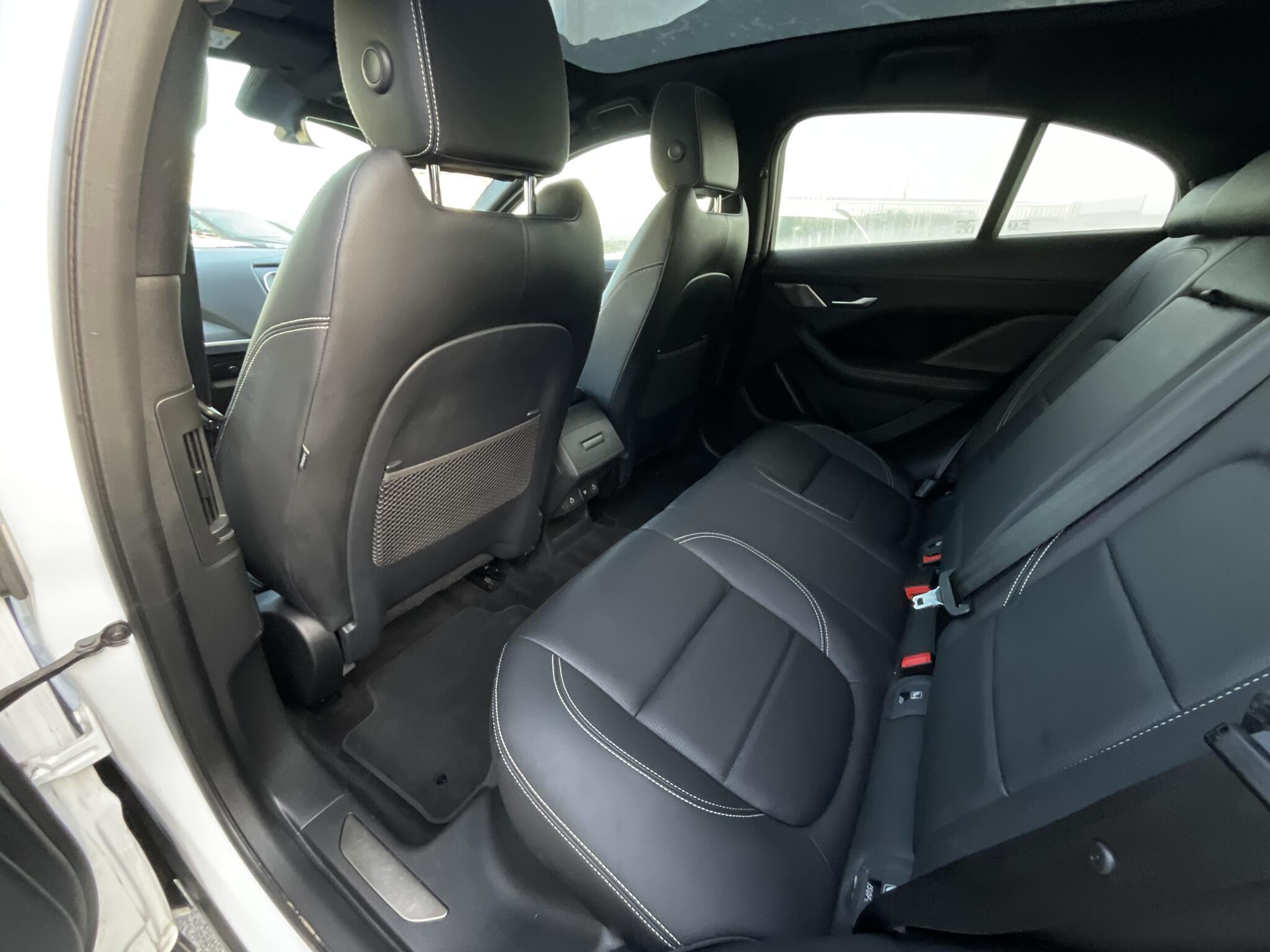 Jaguar I-Pace - Image 13