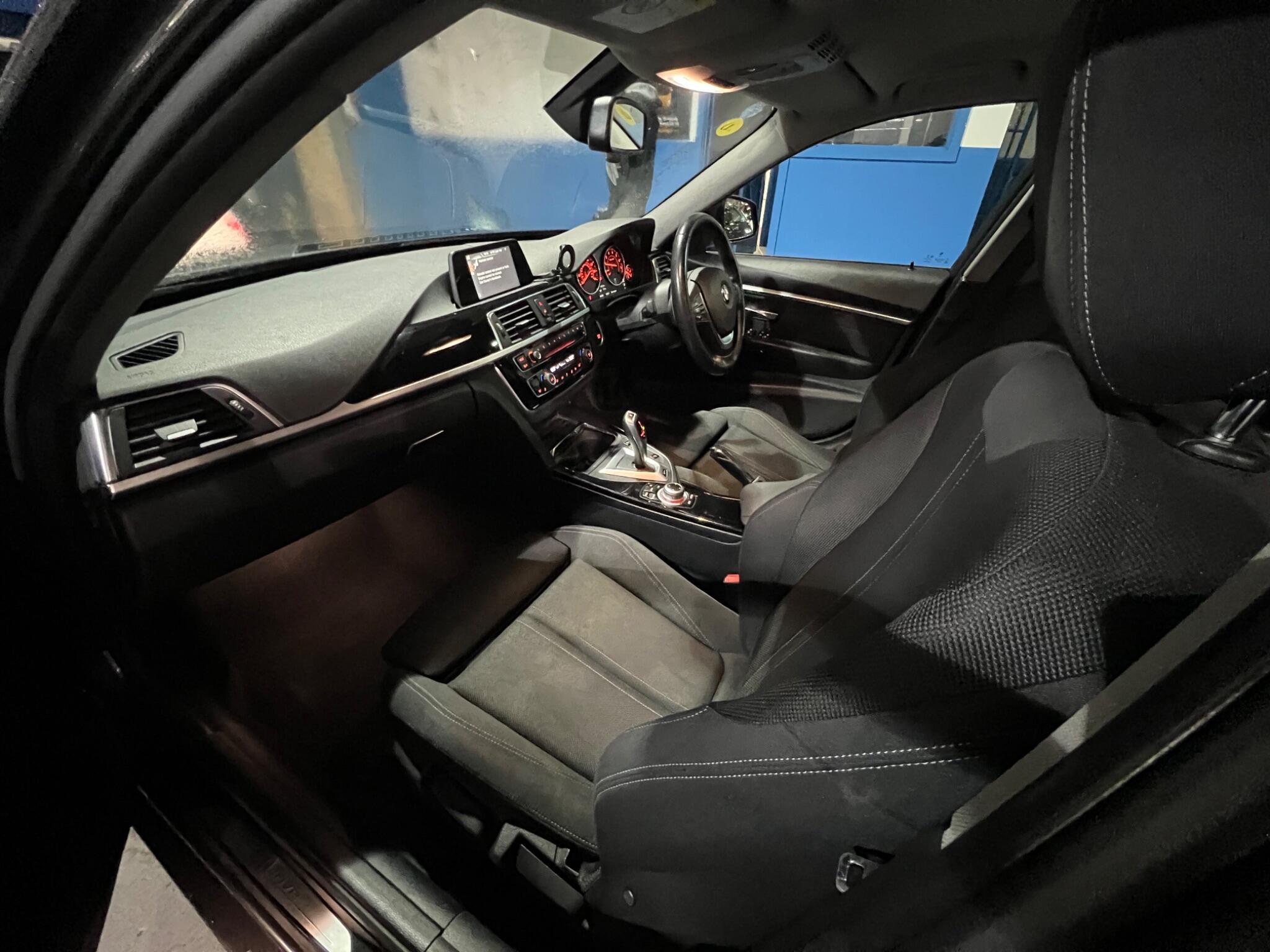 BMW 3 Series - Image 45