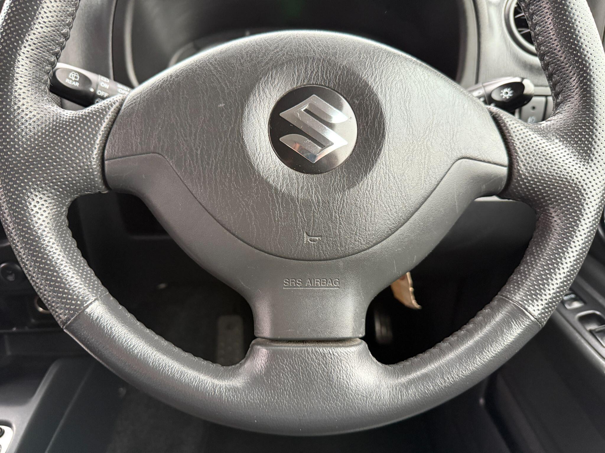 Suzuki Jimny - Image 40