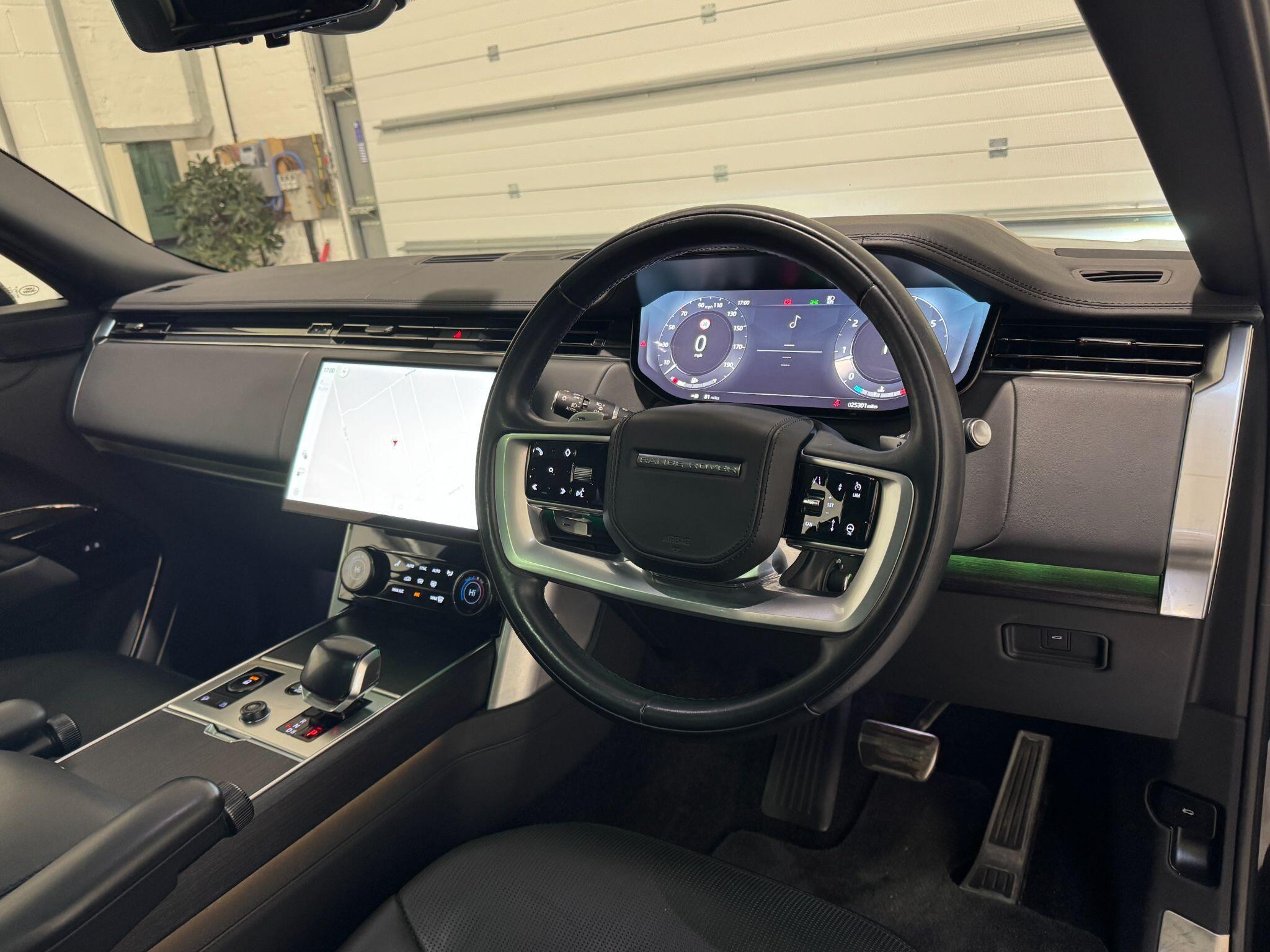 Land Rover Range Rover - Image 19