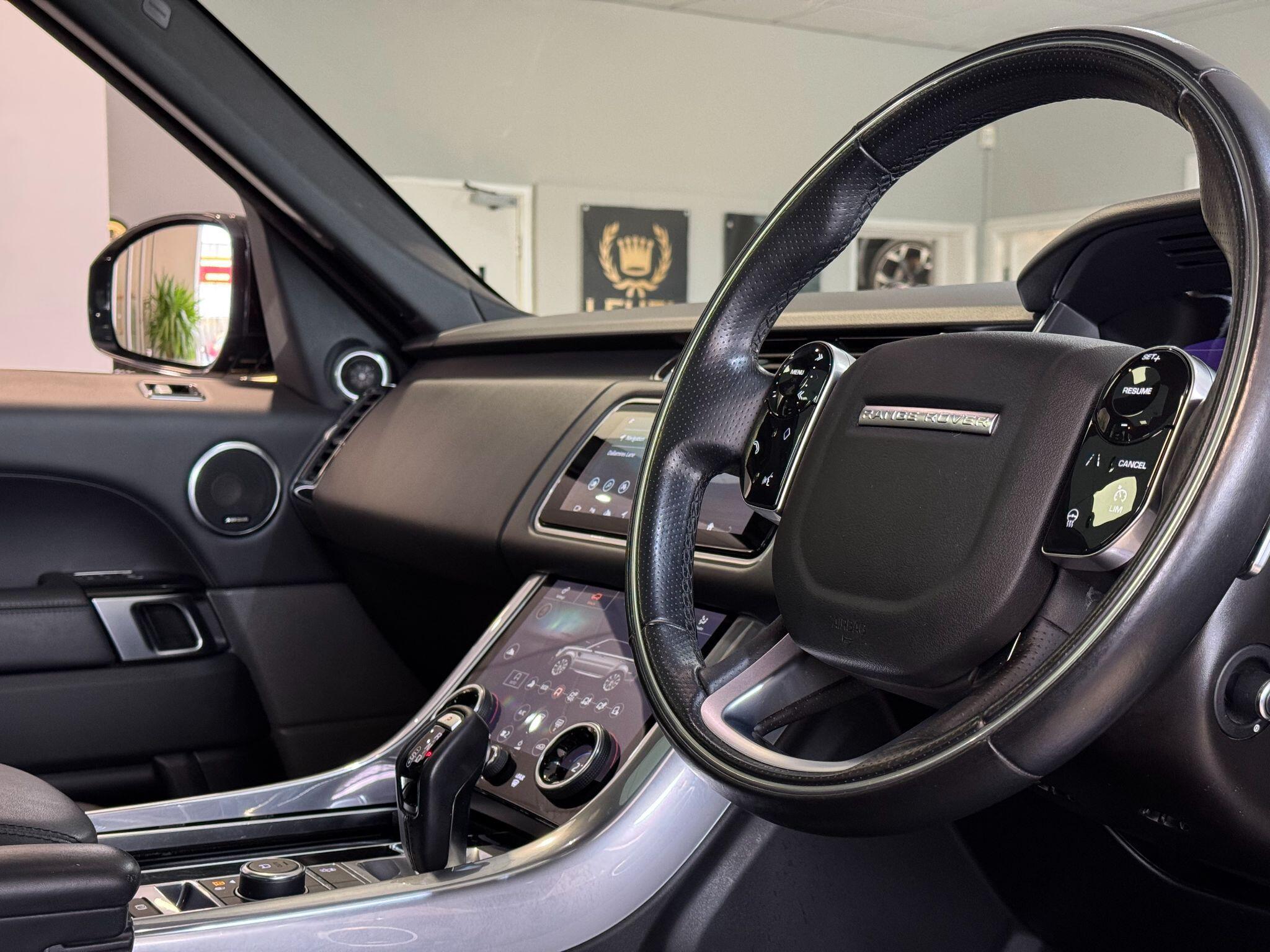 Land Rover RANGE ROVER SPORT - Image 32