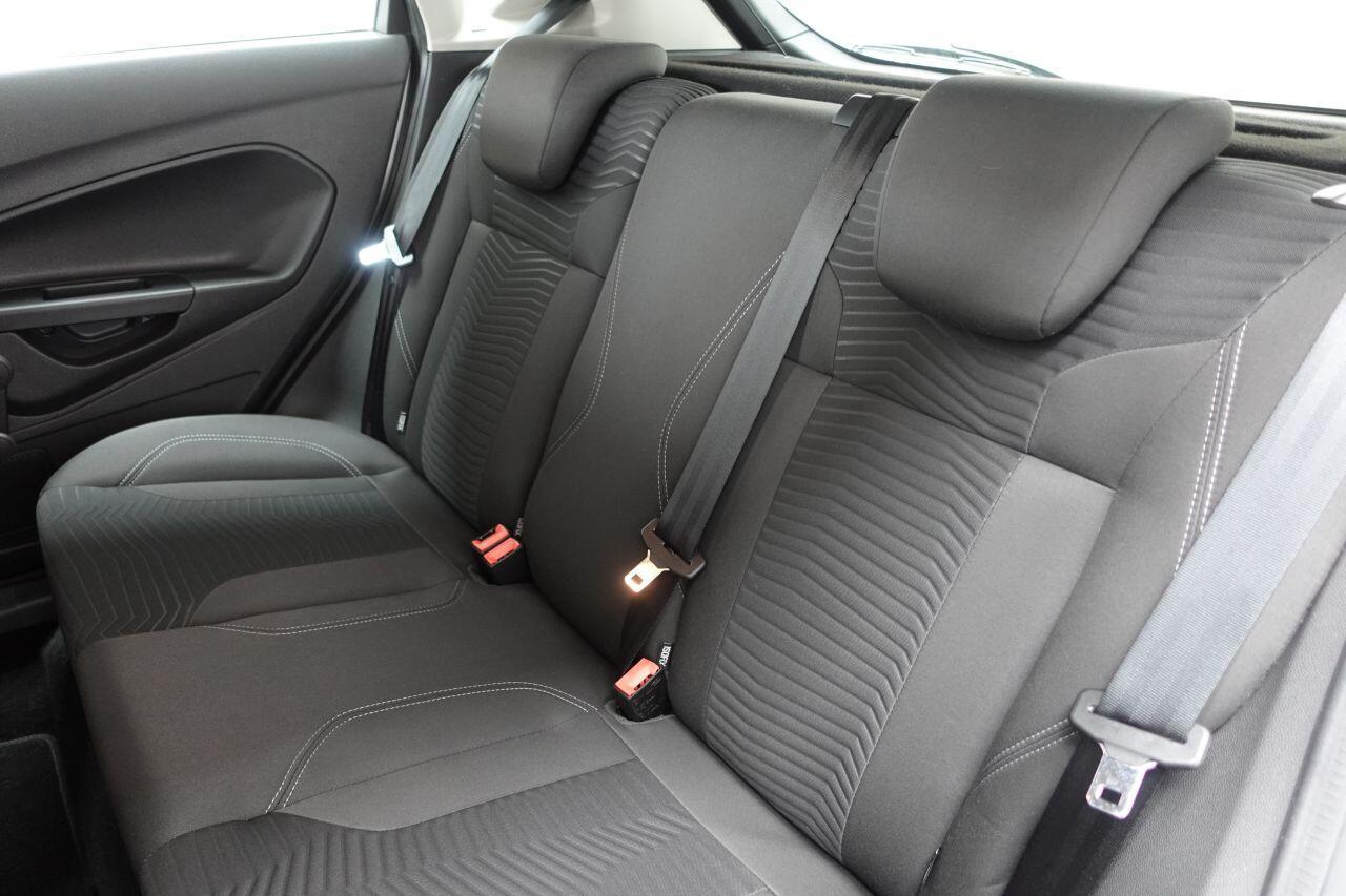 Ford Fiesta - Image 20