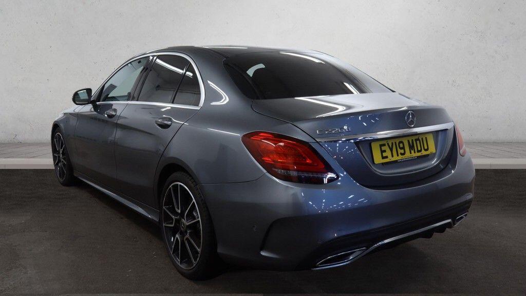 Mercedes-benz C-CLASS - Image 3