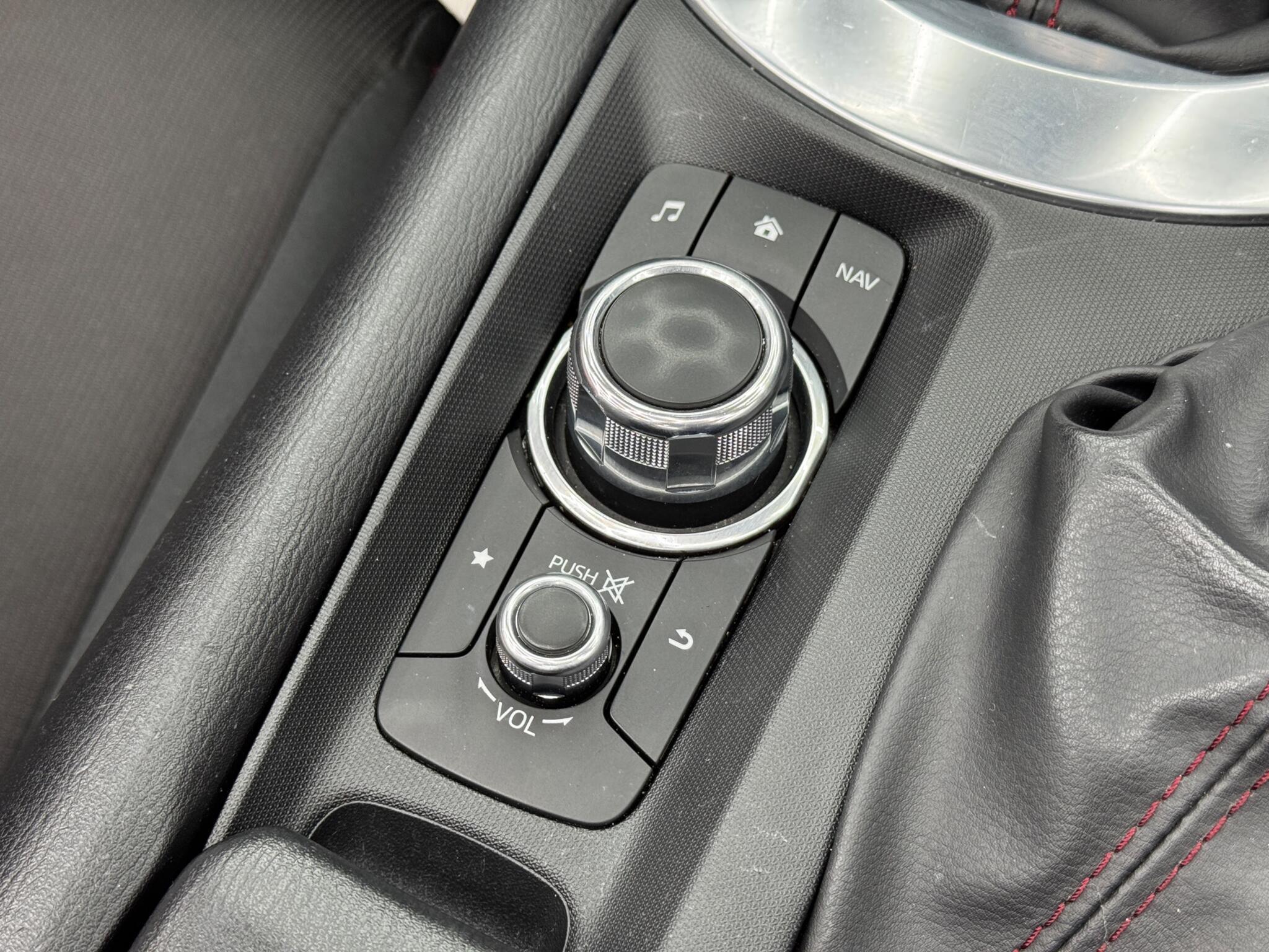 Mazda MX-5 - Image 23