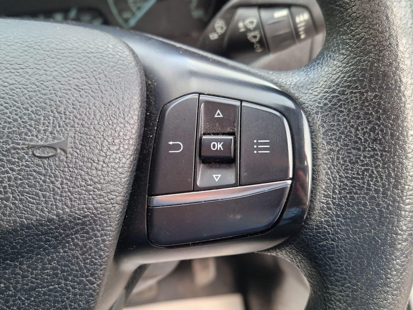 Ford Transit - Image 44