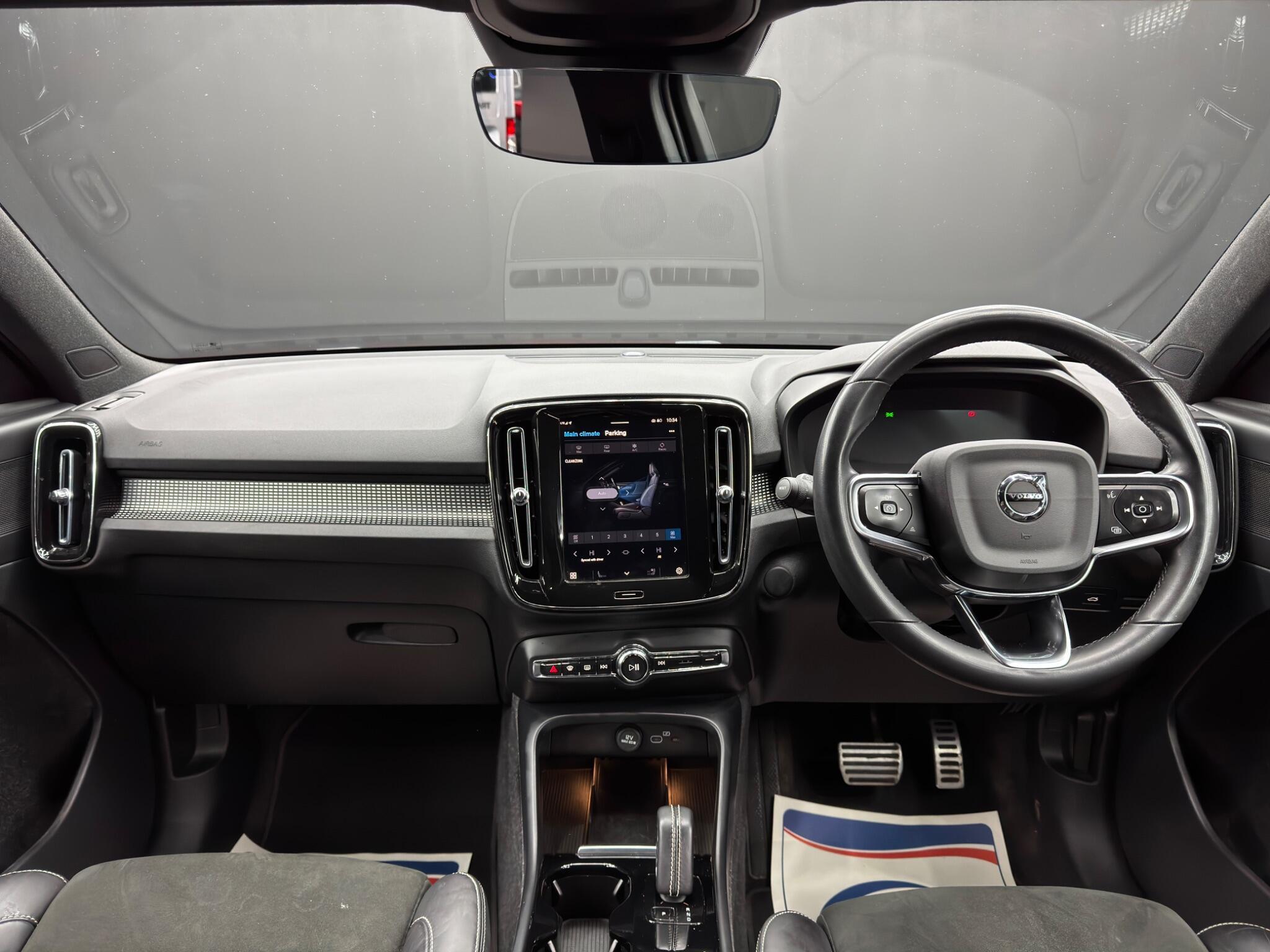Volvo XC40 - Image 10
